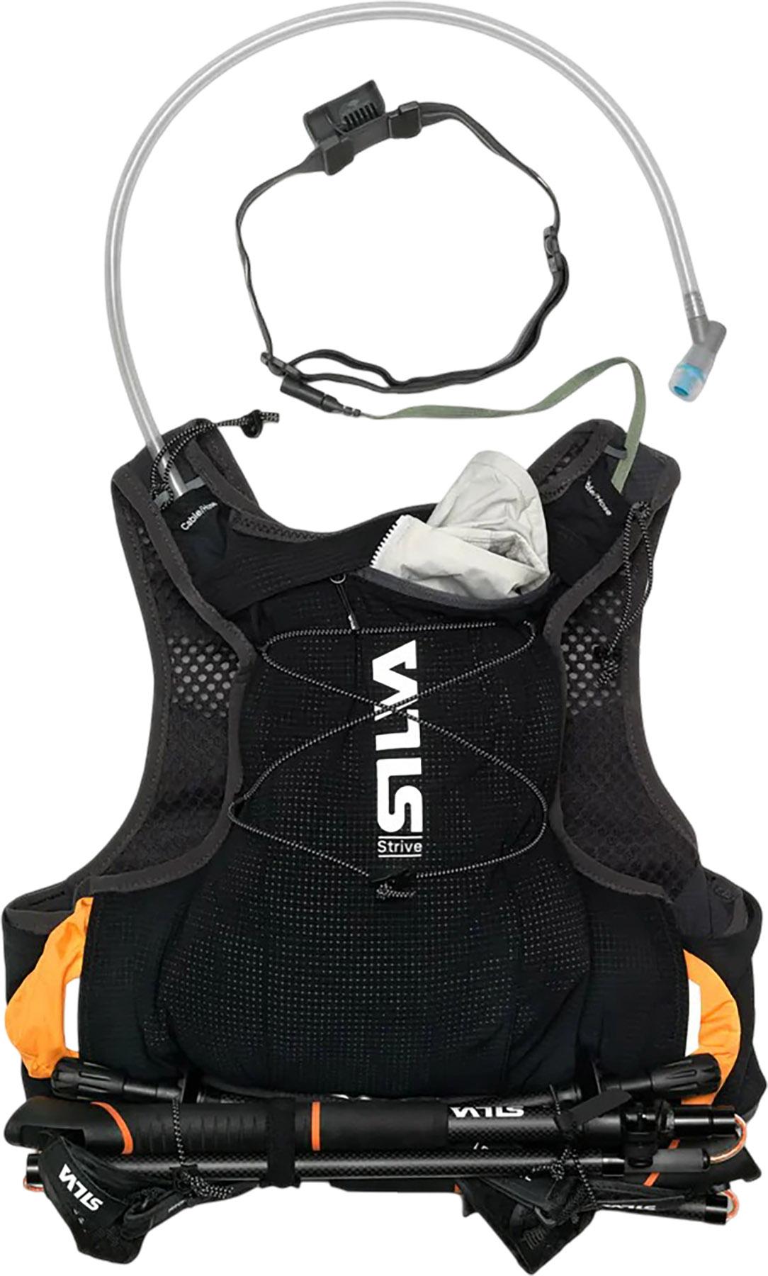 Product gallery image number 8 for product Strive Running Vest 10L - Unisex