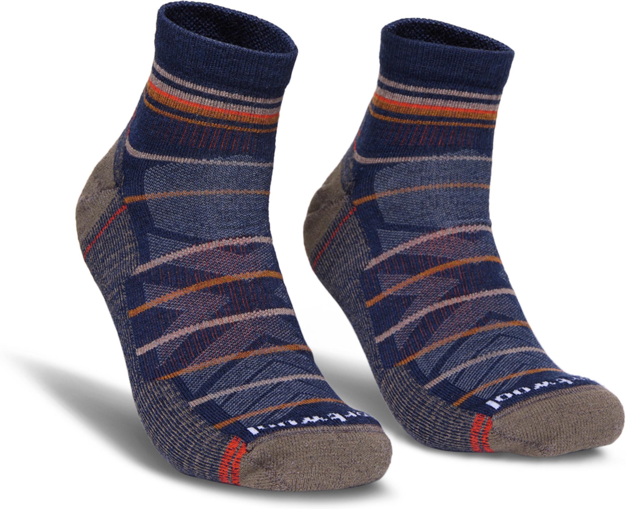 Product image for Performance Hike Light Cushion Pattern Ankle Socks - Men's