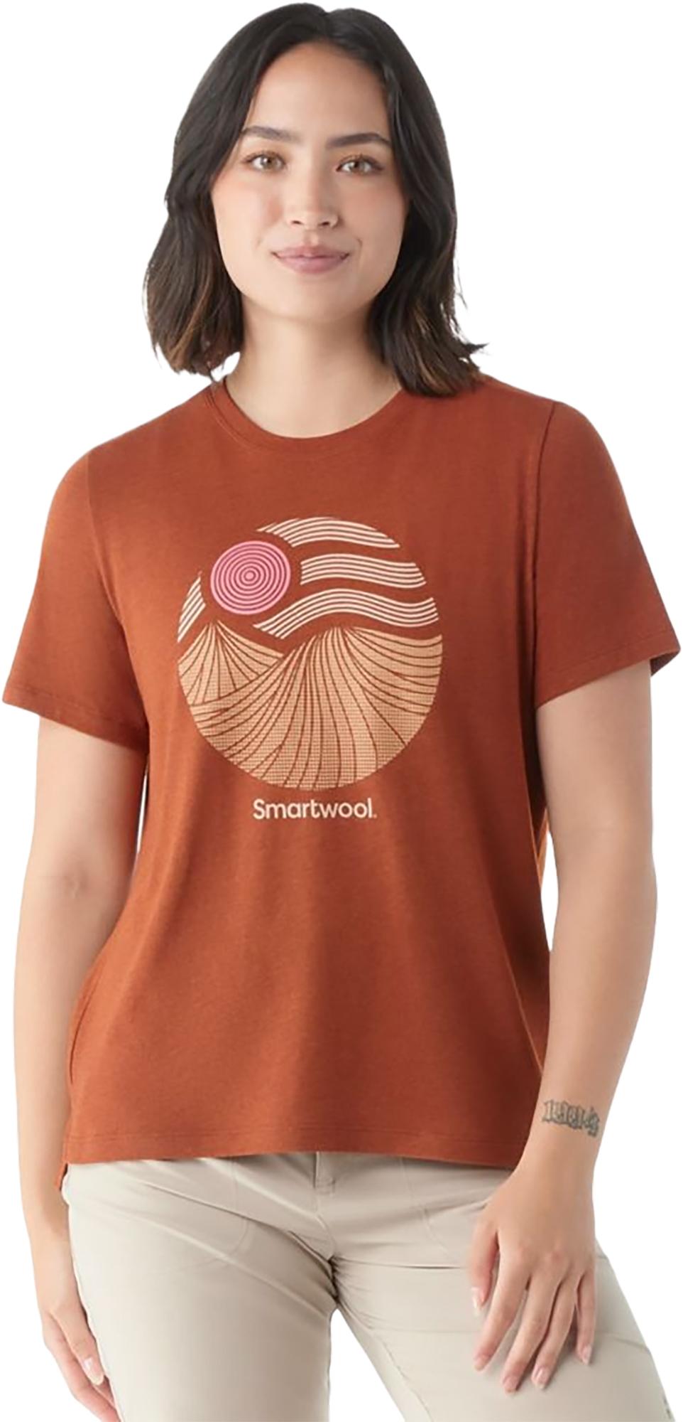 Numéro de l'image de la galerie de produits 2 pour le produit T-shirt graphique à manches courtes Horizon View - Femme