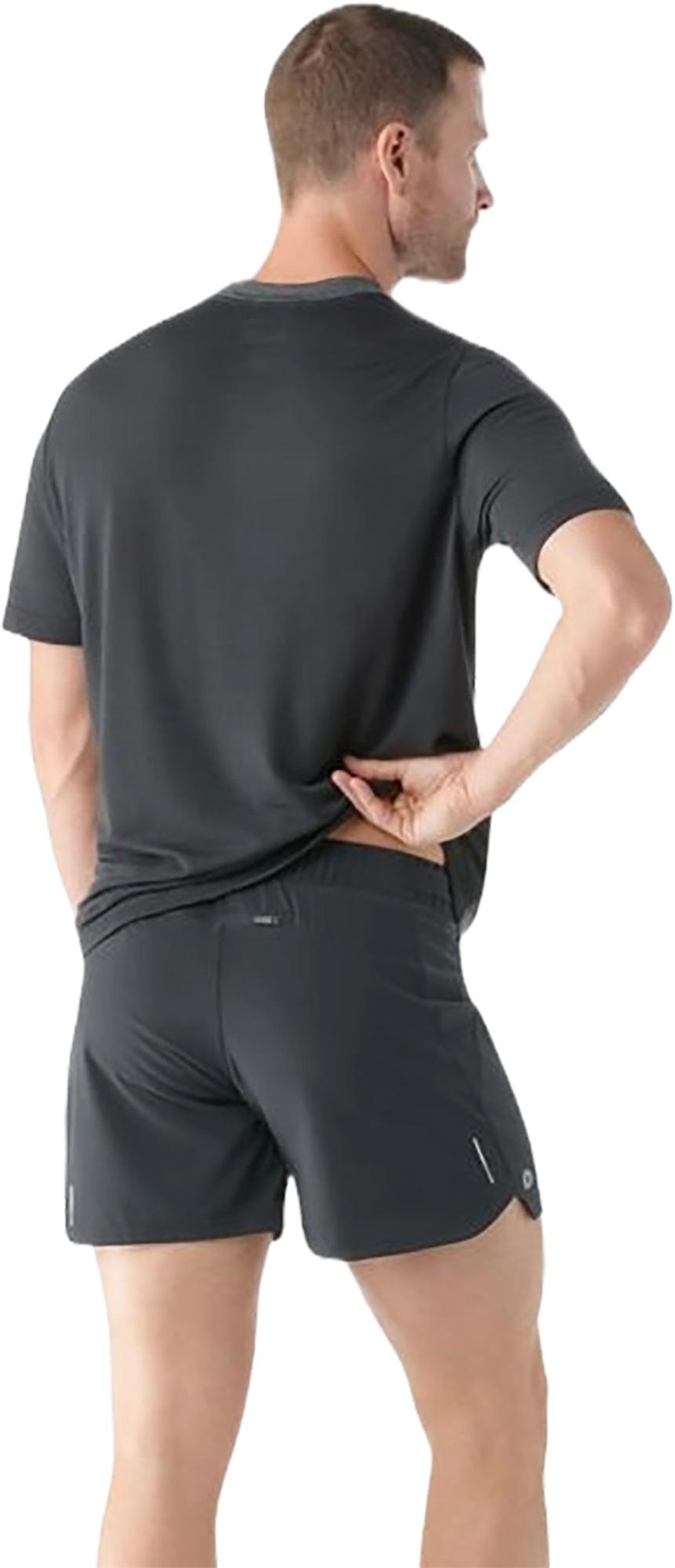 Numéro de l'image de la galerie de produits 2 pour le produit Short doublé Active 5 po - Homme