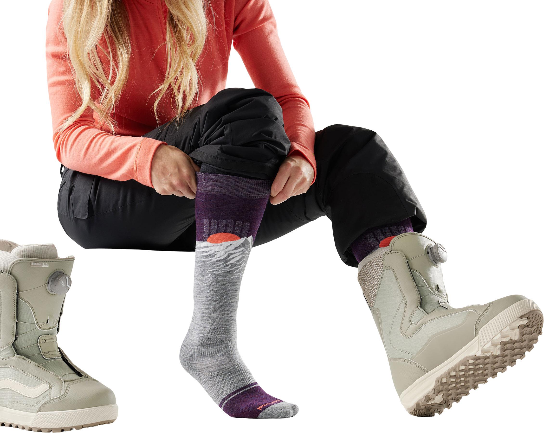Numéro de l'image de la galerie de produits 2 pour le produit Chaussettes de planche à neige sous-genou Valley Sunset - Femme