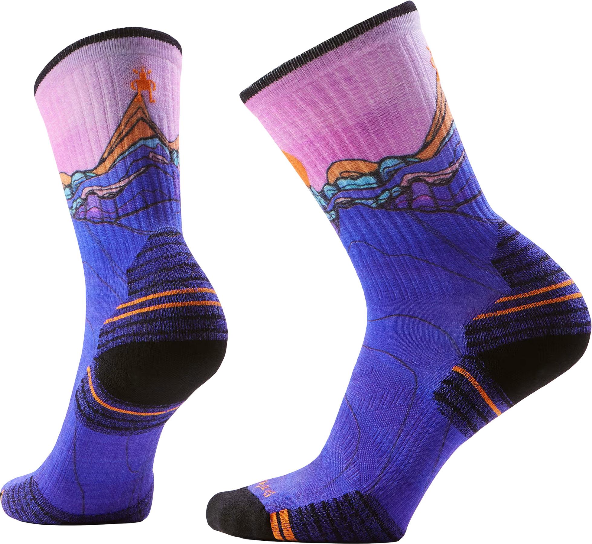 Product image for Chaussettes mi-mollet de randonnée à matelassage ciblé avec imprimé Mountain Sunrise - Femme