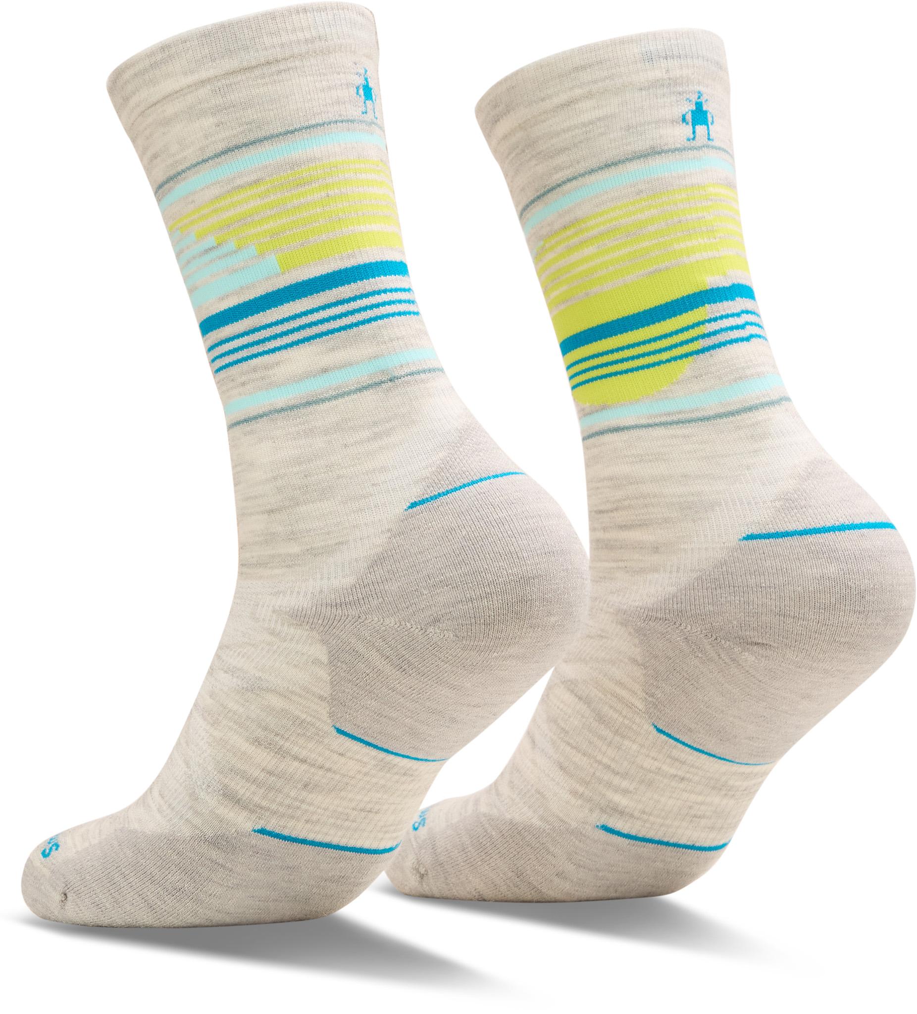 Numéro de l'image de la galerie de produits 3 pour le produit Chaussettes de course mi-mollet pour temps froid à coussin ciblé Glow Track - Femme