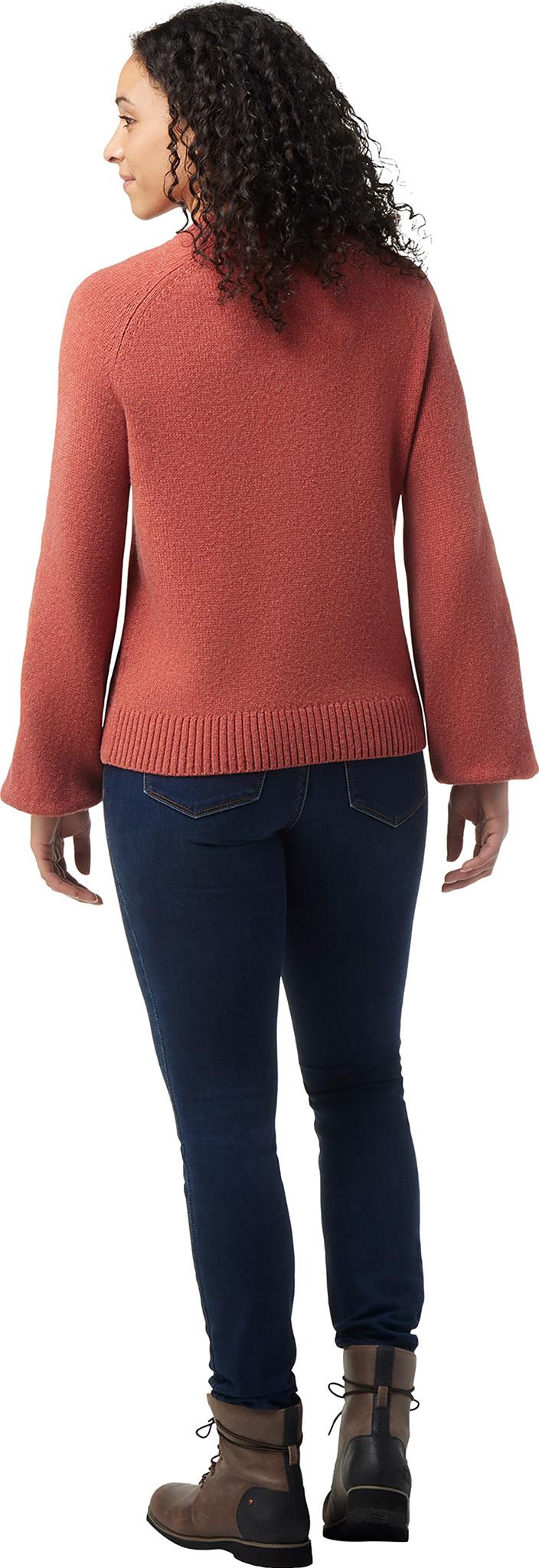 Numéro de l'image de la galerie de produits 2 pour le produit Chandail à manches cloche Cosy Lodge - Femme