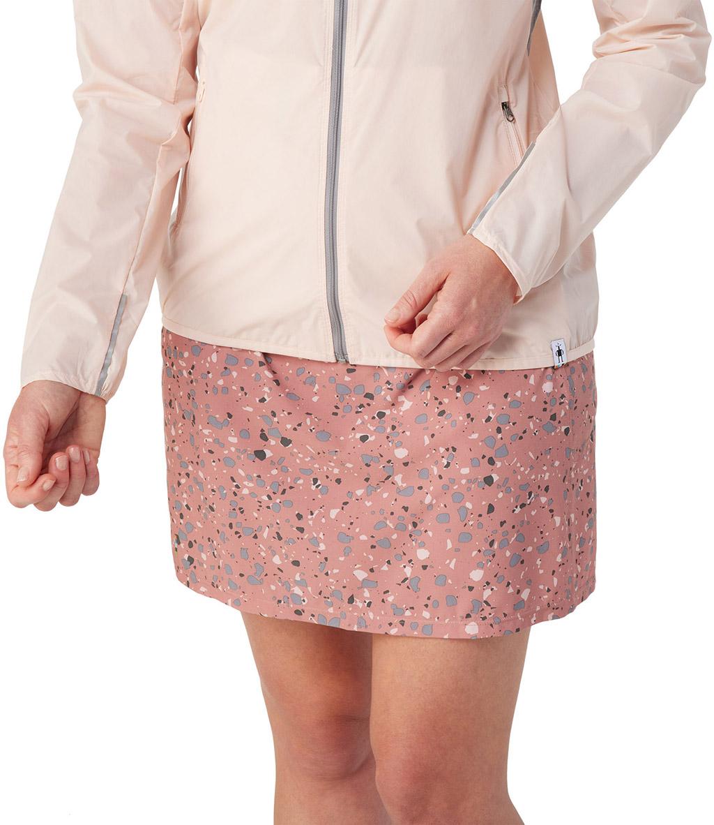 Numéro de l'image de la galerie de produits 3 pour le produit Manteau de sport à capuchon Ultralite - Femme