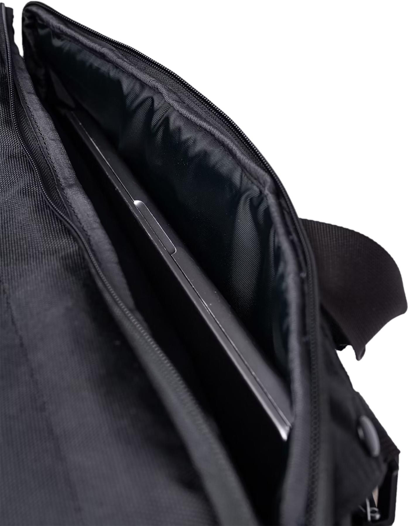 Product gallery image number 4 for product Go 3-Way Bag 29L - M