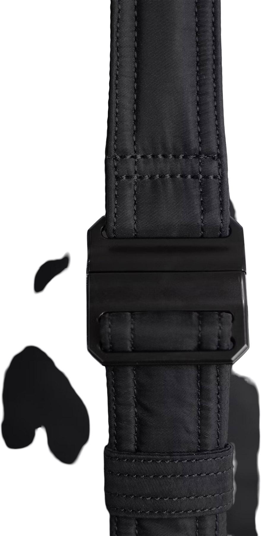 Product gallery image number 9 for product Curve Half Moon Bag 21L - Large