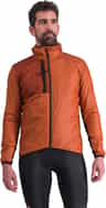 Colour: Cayenna Red