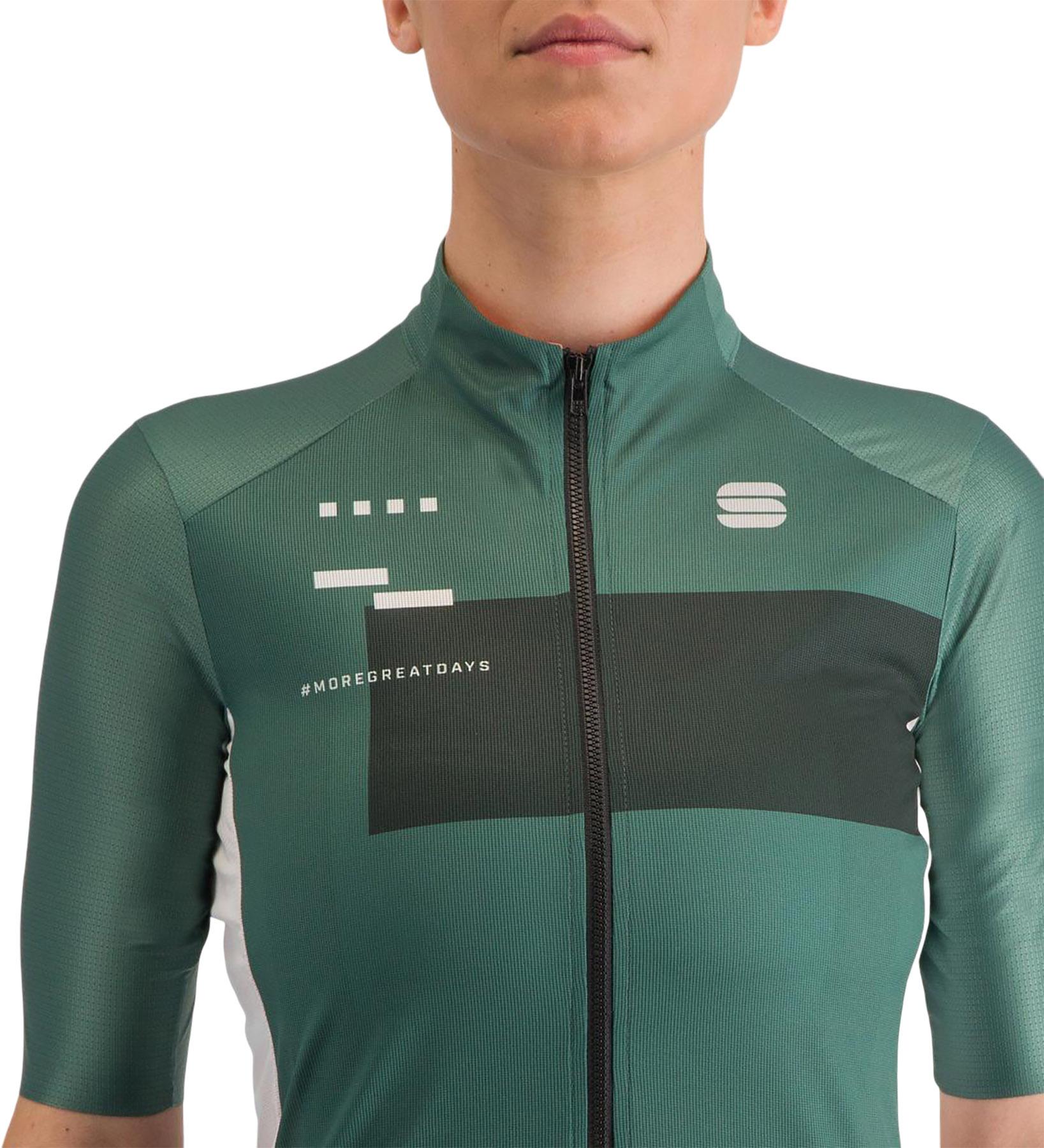 Product gallery image number 2 for product Breakout Supergiara Jersey - Women's