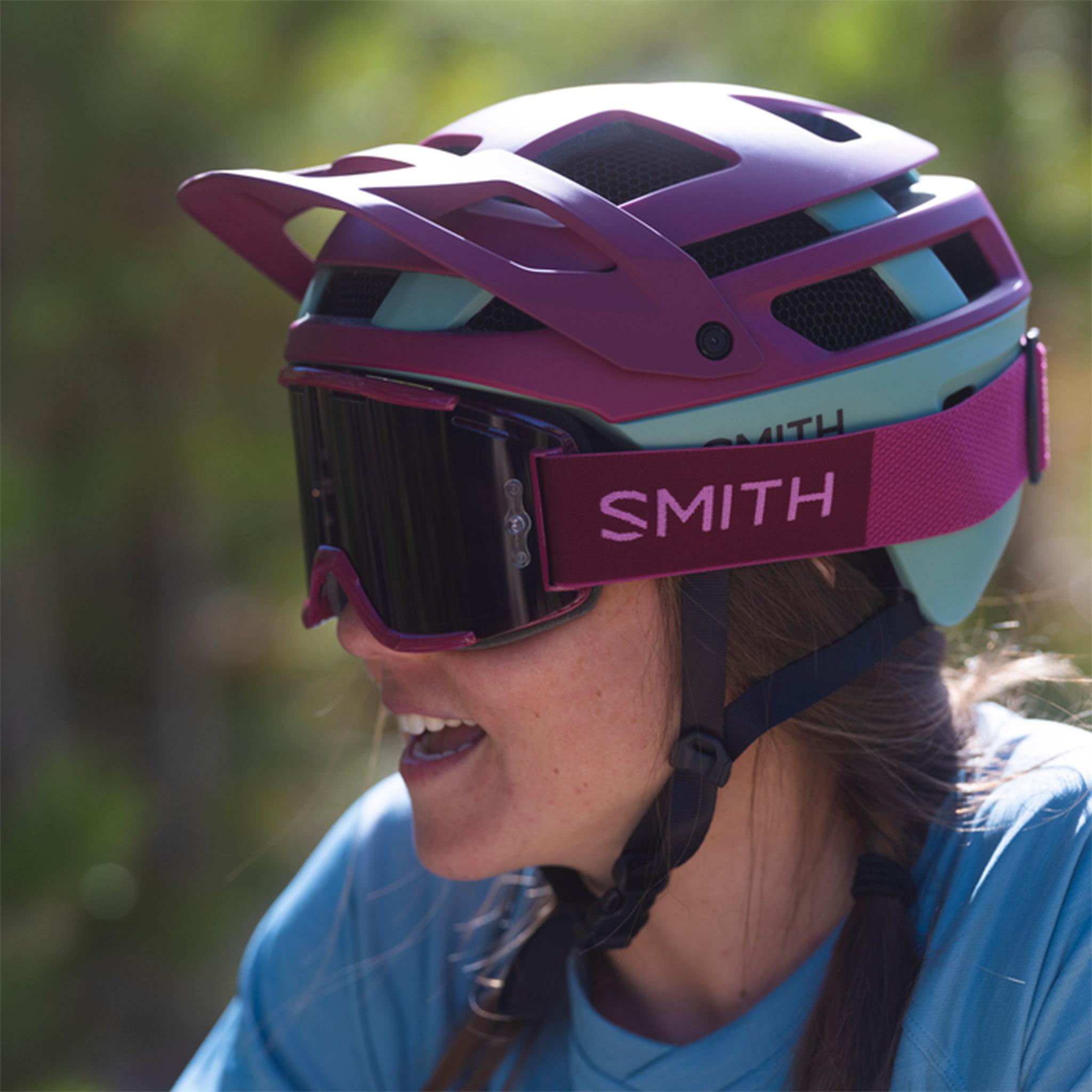 Numéro de l'image de la galerie de produits 2 pour le produit Casque Forefront 2 MIPS