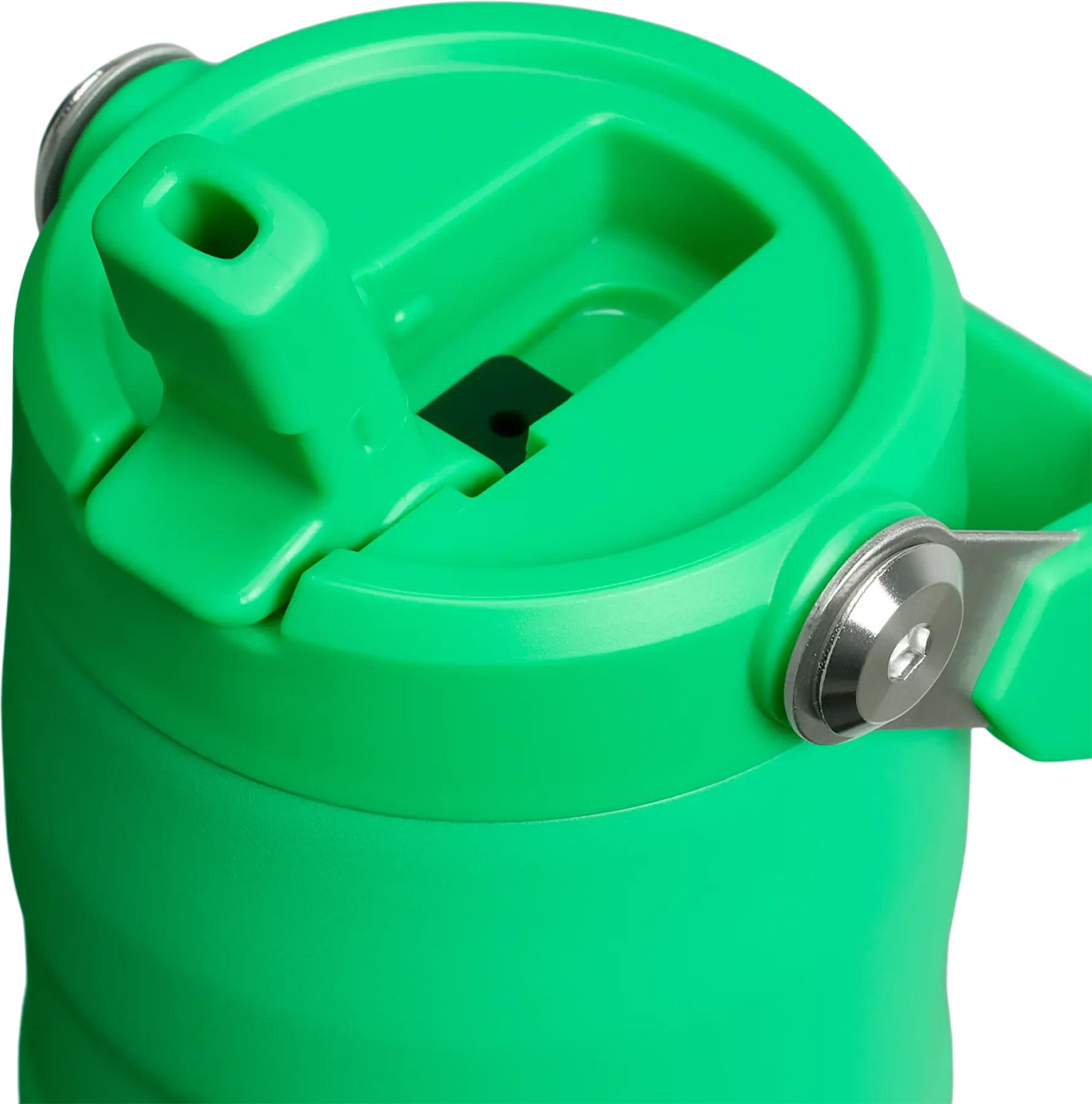 Product gallery image number 3 for product The IceFlow Bottle with Flip Straw 2.0 Lid 0.47L/16oz