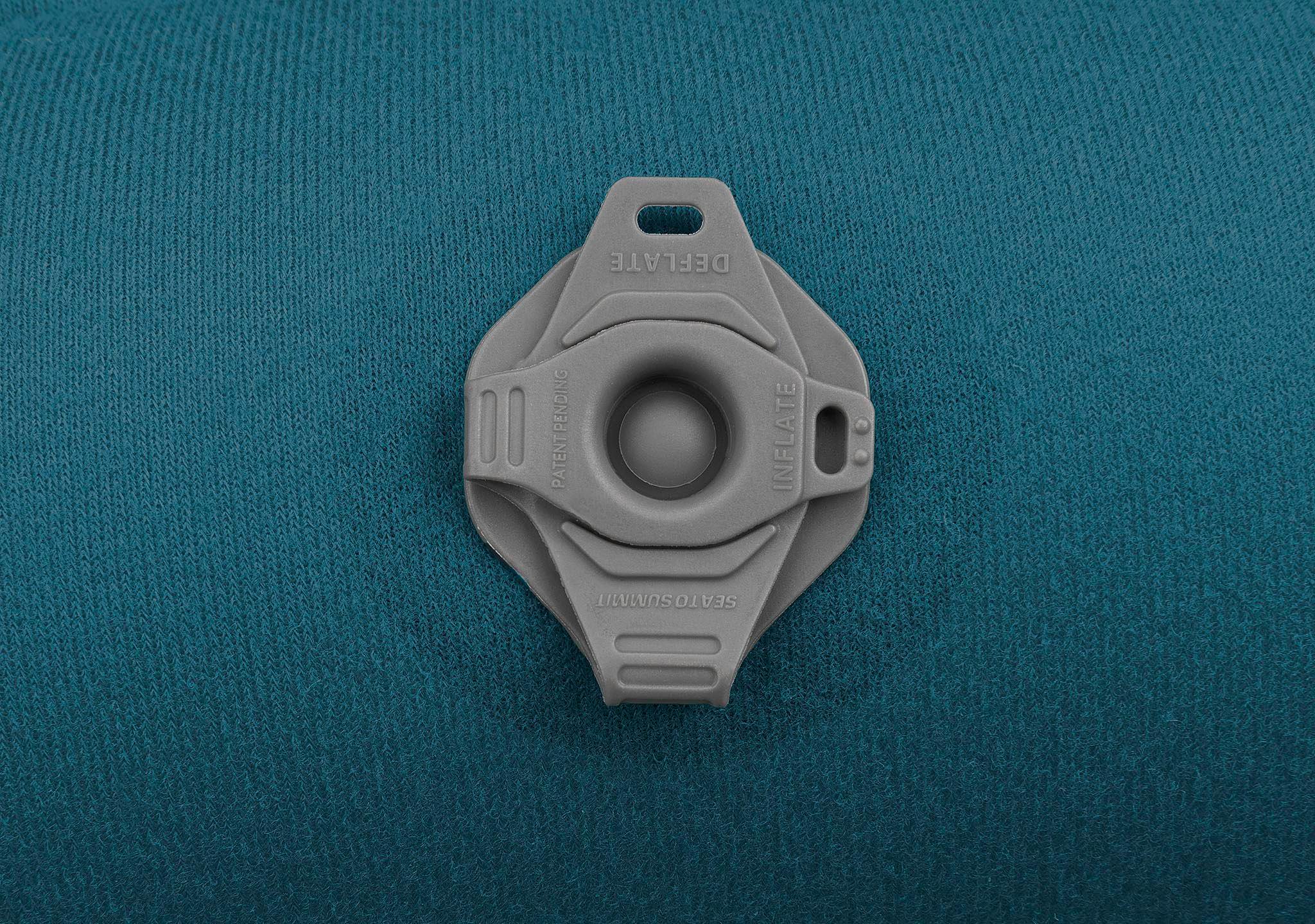 Product gallery image number 2 for product Aeros Pillow Ultra Light - Regular