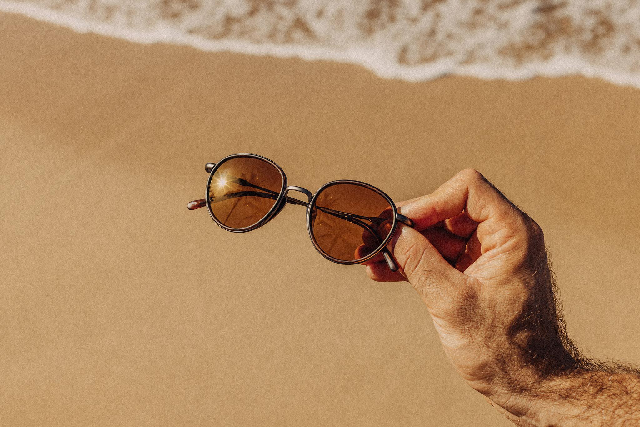 Product gallery image number 8 for product Lunettes de soleil Baia