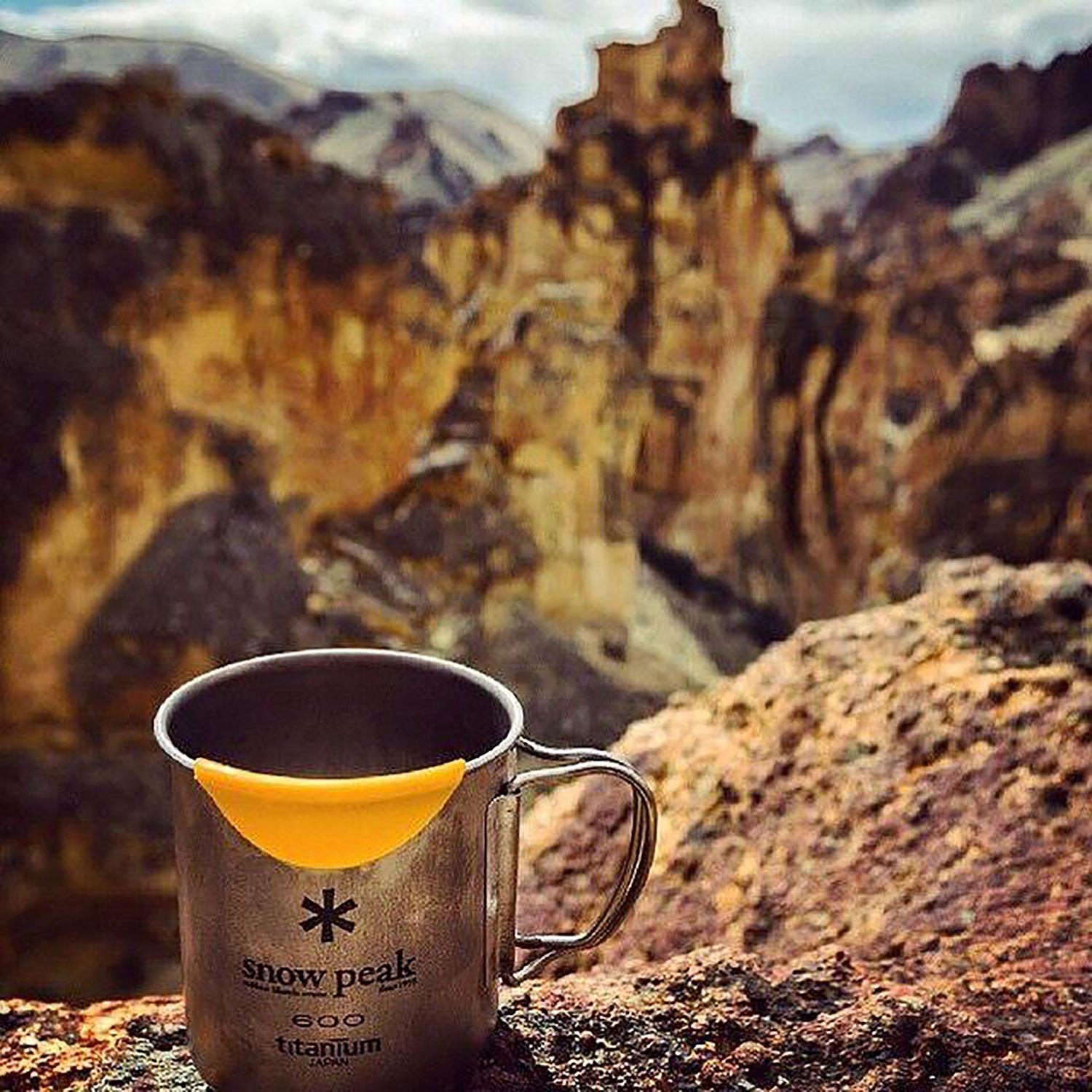 Product gallery image number 2 for product HotLips Titanium Mug