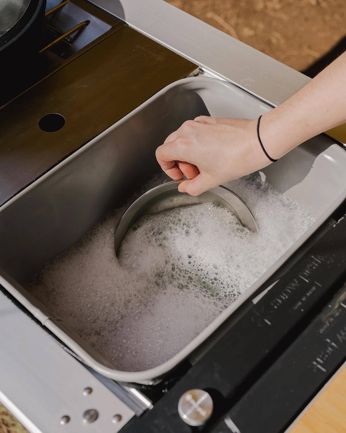 Product gallery image number 5 for product IGT Camp Kitchen Starter Set