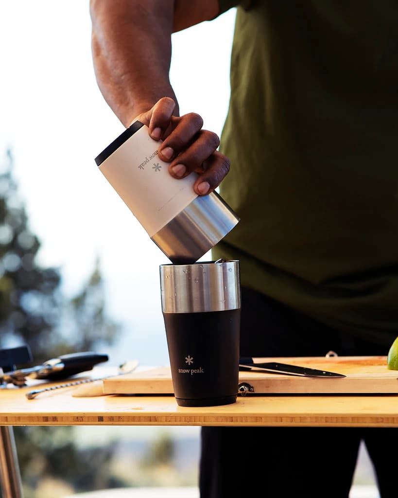 Product gallery image number 2 for product Shimo Tumbler Olive Green - 470mL