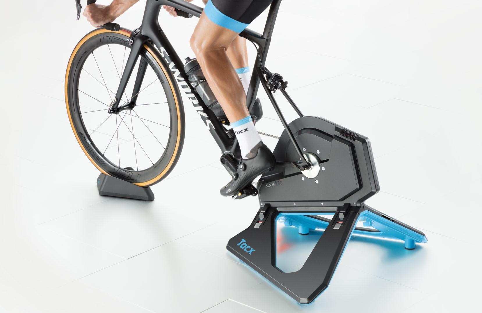 Product gallery image number 5 for product NEO 2T Smart Trainer