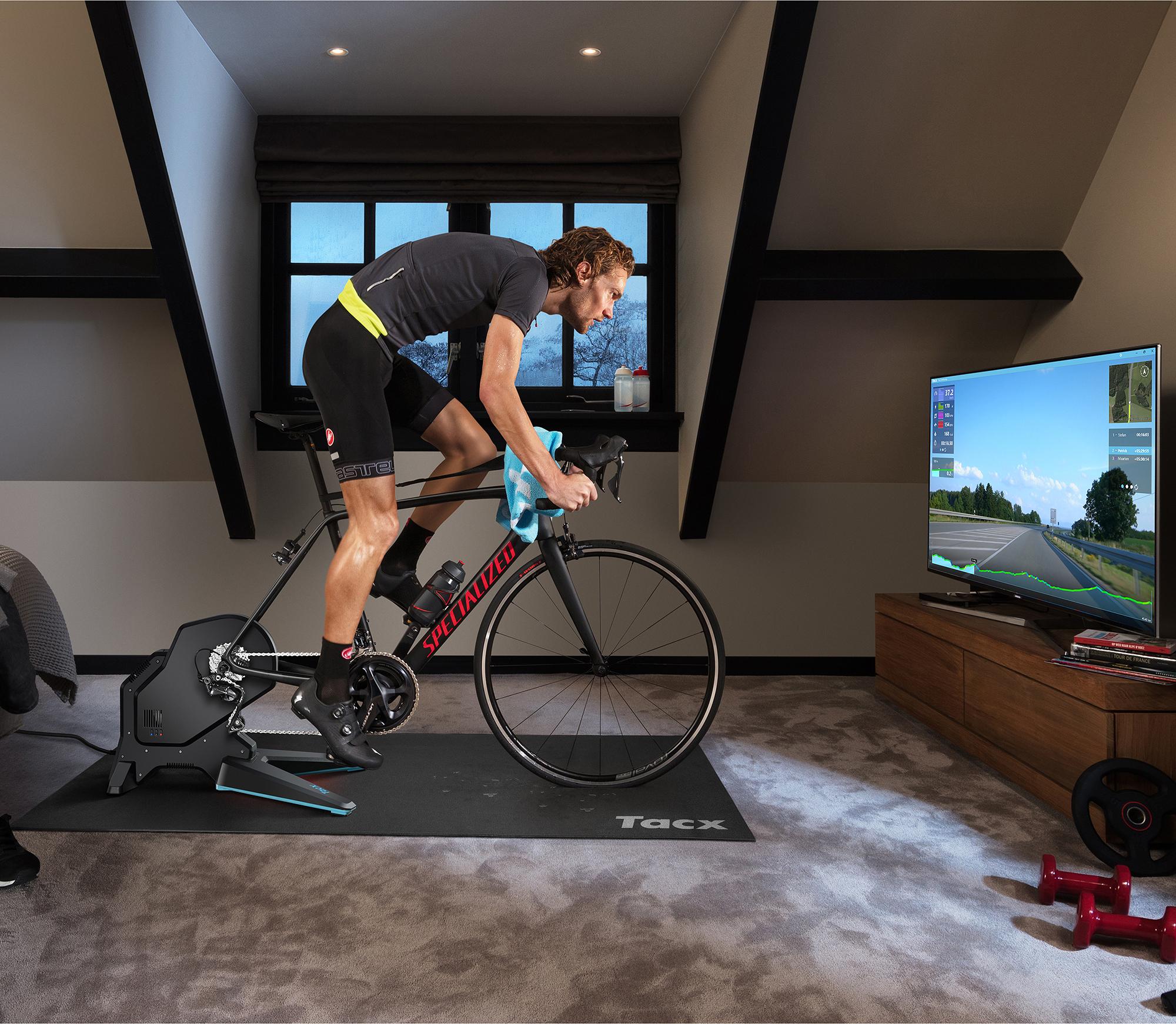 Numéro de l'image de la galerie de produits 7 pour le produit Base d'entrainement Flux 2 Smart