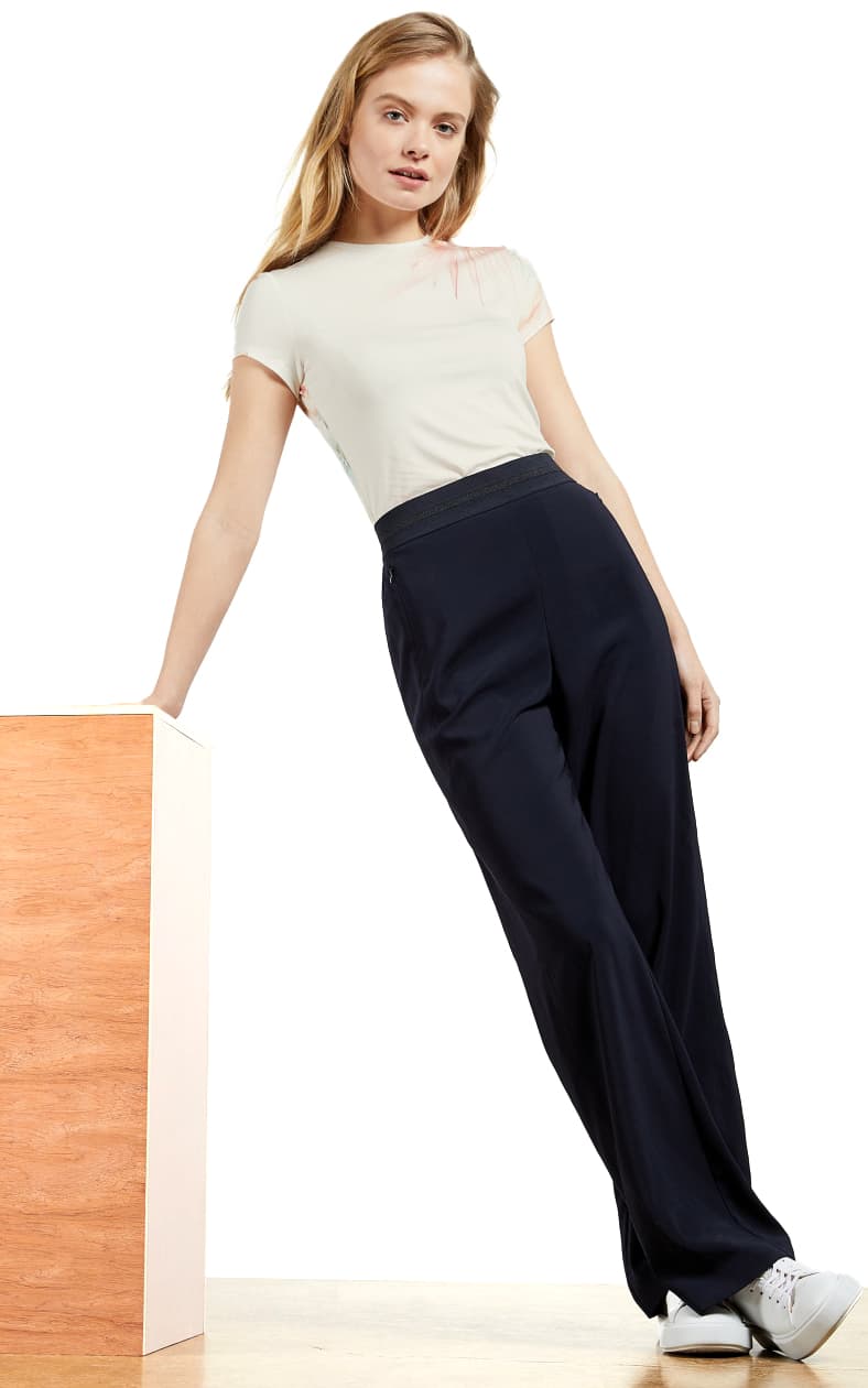 Product gallery image number 4 for product Serahna Printed Fitted Tee - Women's