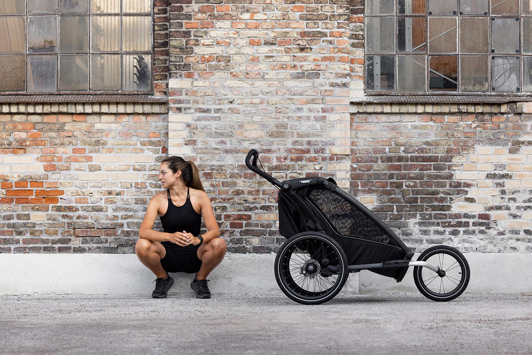 Product gallery image number 2 for product Chariot Double Jogging Kit