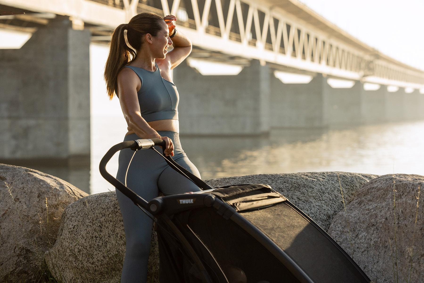 Product gallery image number 7 for product Chariot Double Jogging Kit