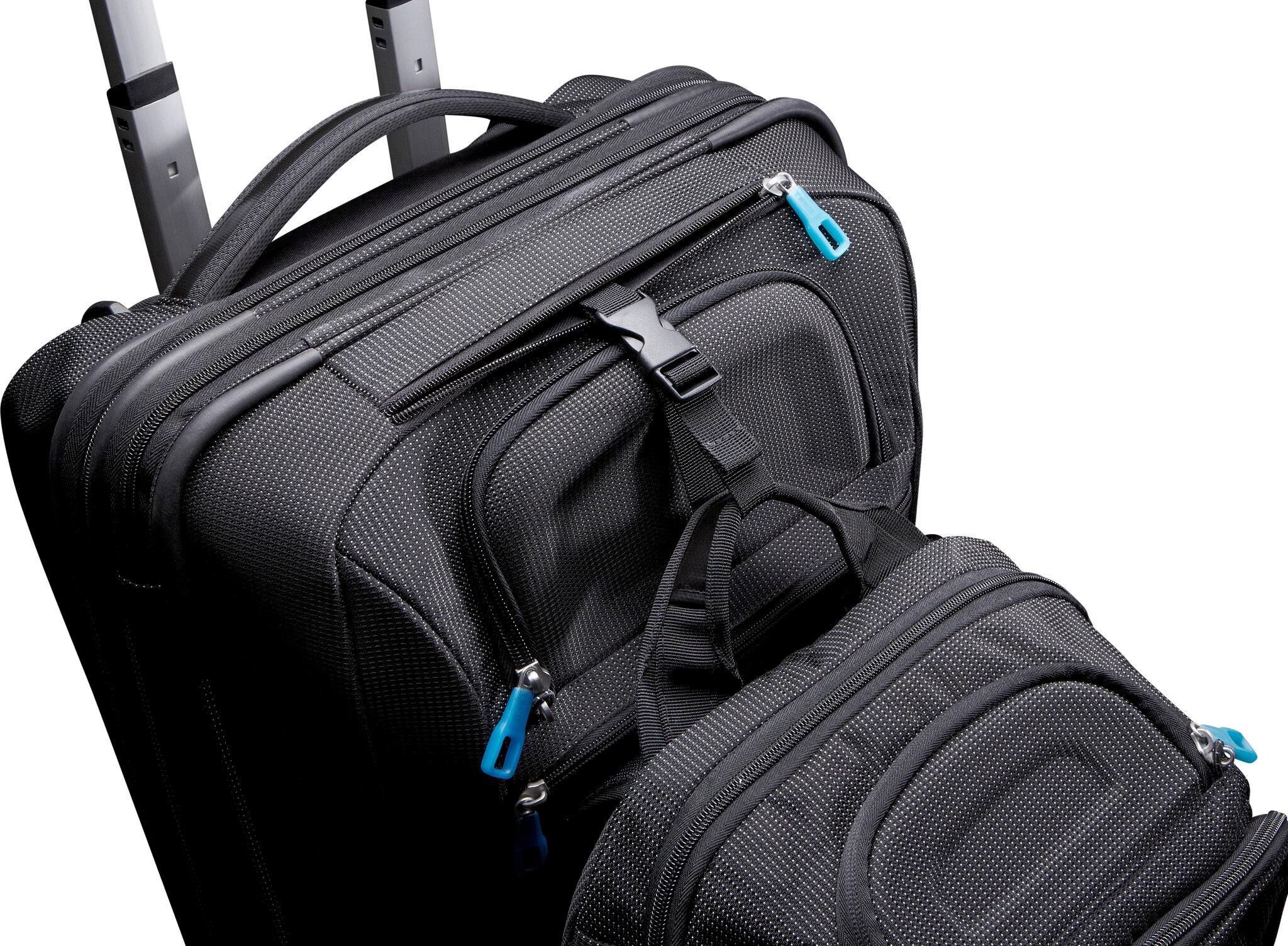 Product gallery image number 4 for product Crossover Luggage 22"