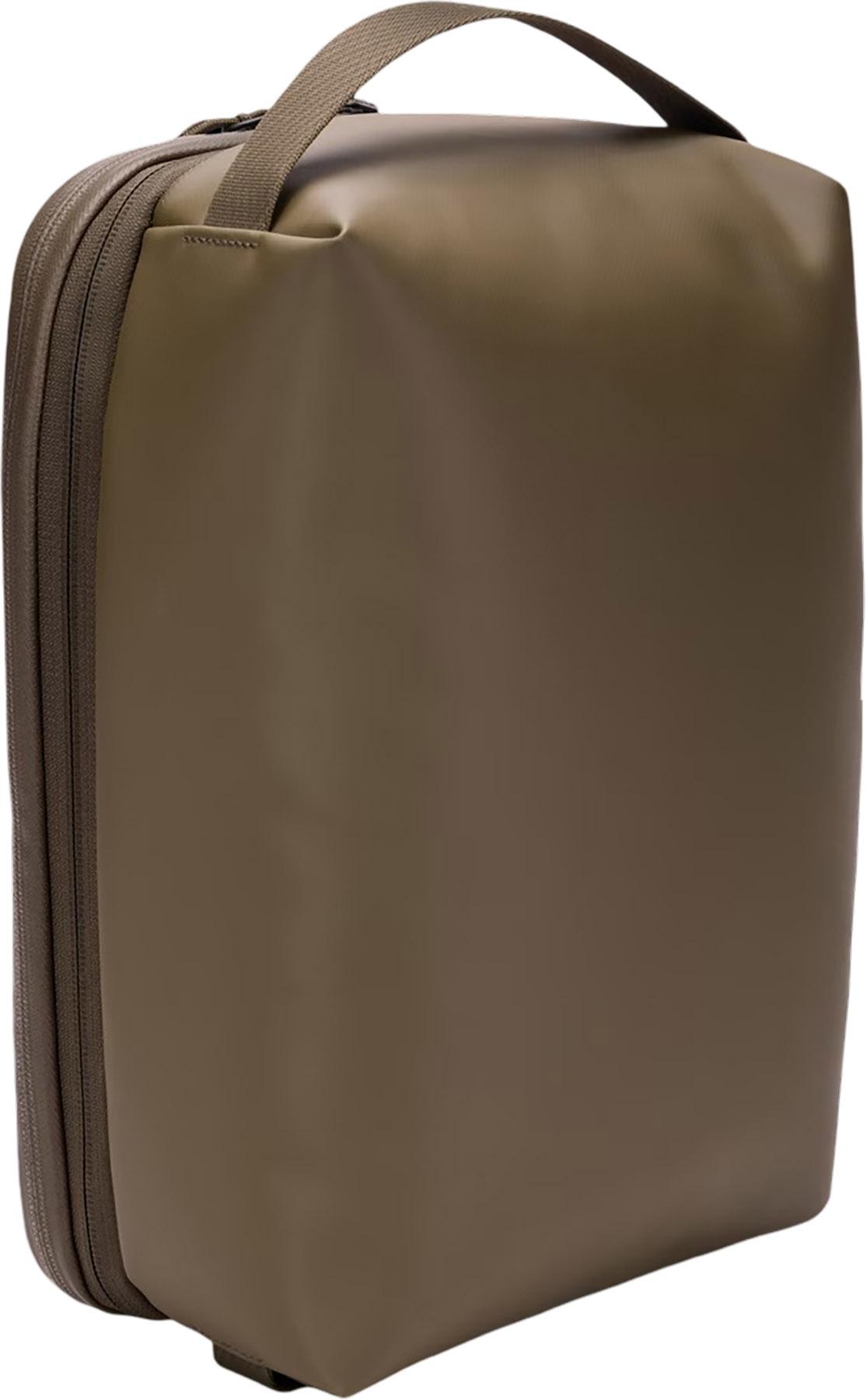 Product gallery image number 2 for product Chasm Gear Cube 15L - Large