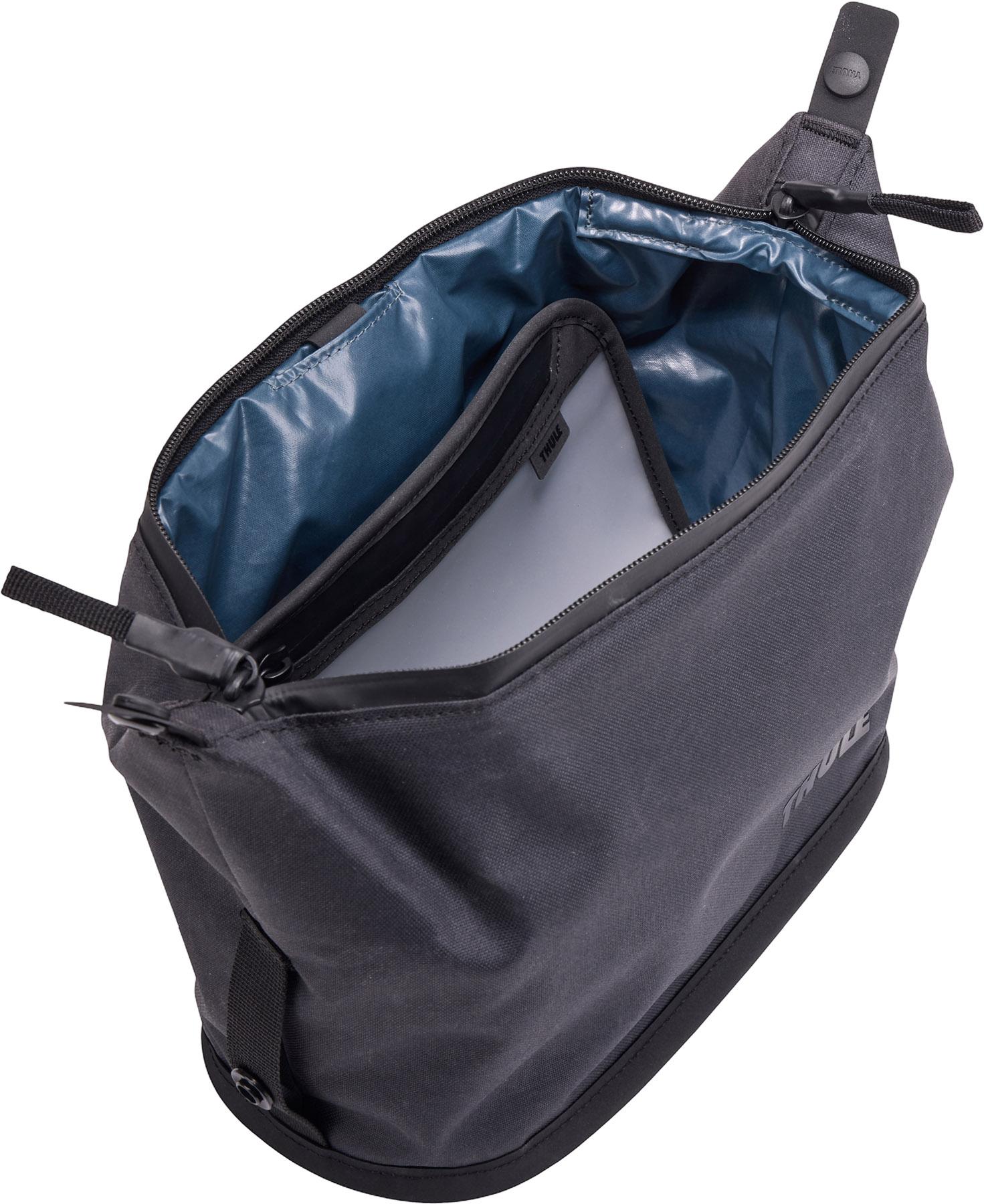 Product gallery image number 3 for product Aion Toiletry Bag 5L