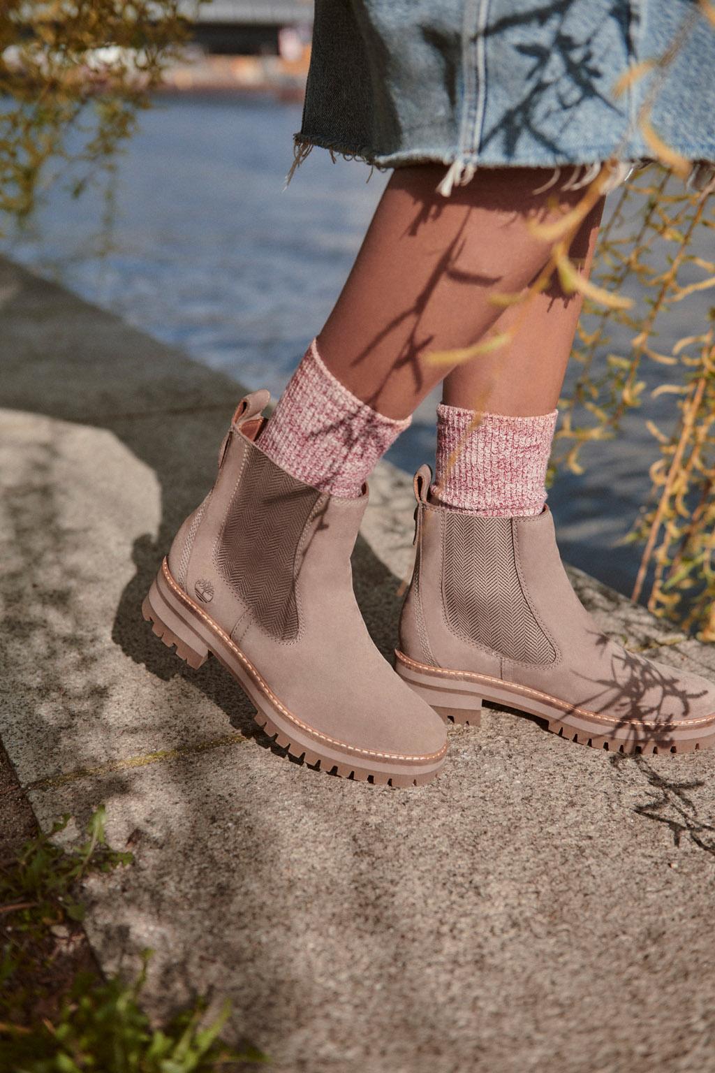 Product gallery image number 2 for product Courmayeur Valley Chelsea Boots - Women's