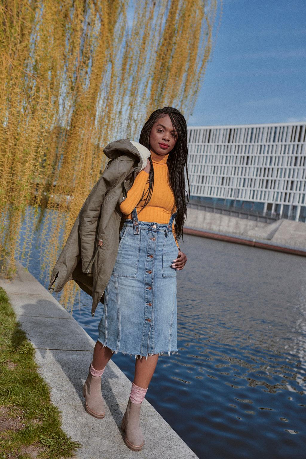 Product gallery image number 4 for product Courmayeur Valley Chelsea Boots - Women's