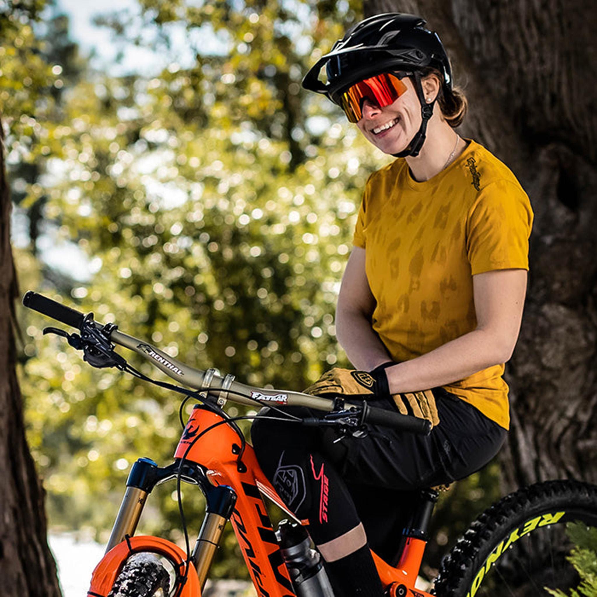 Product gallery image number 6 for product Lilium Shell MTB Shorts - Women's