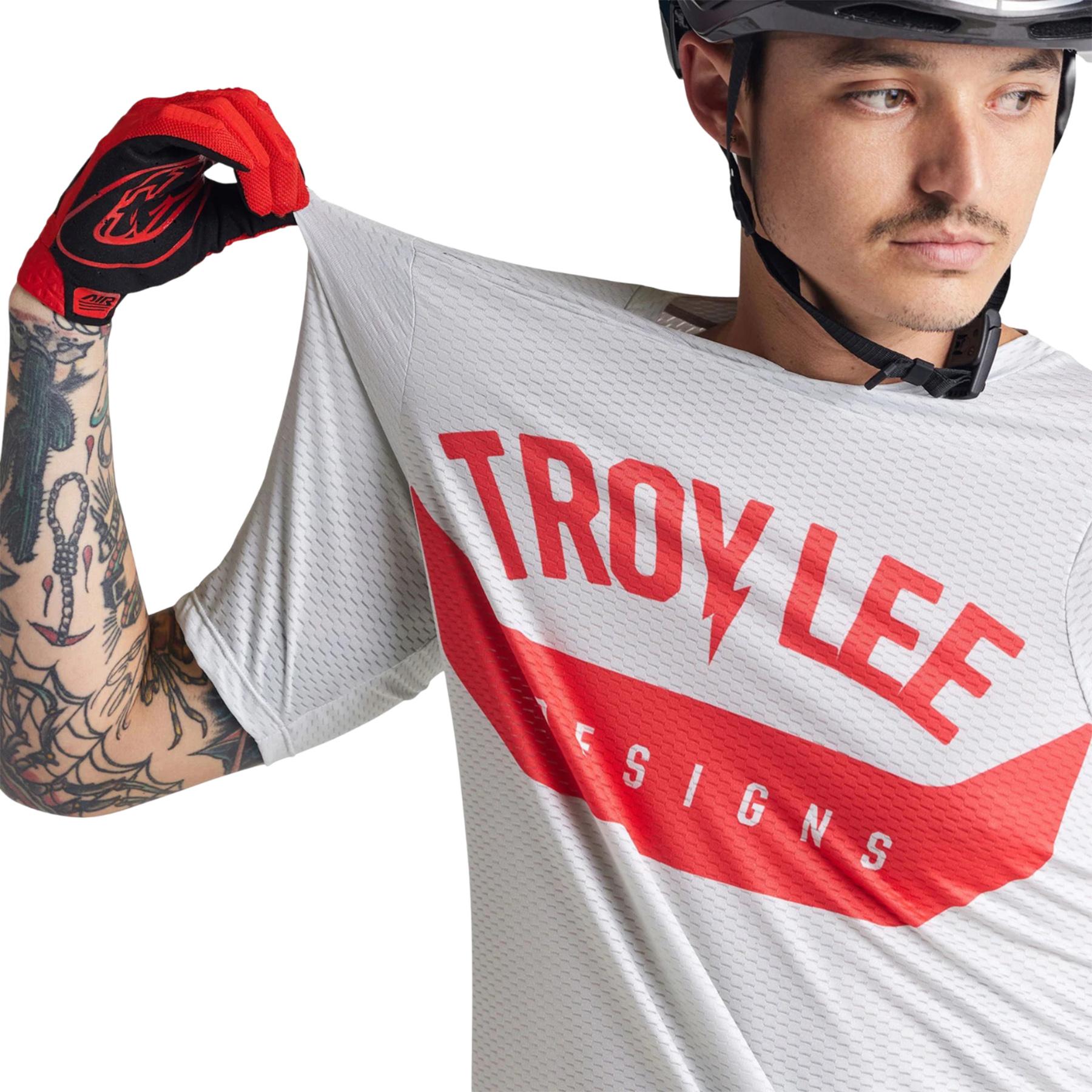 Numéro de l'image de la galerie de produits 4 pour le produit Maillot à manches courtes Skyline Air - Homme