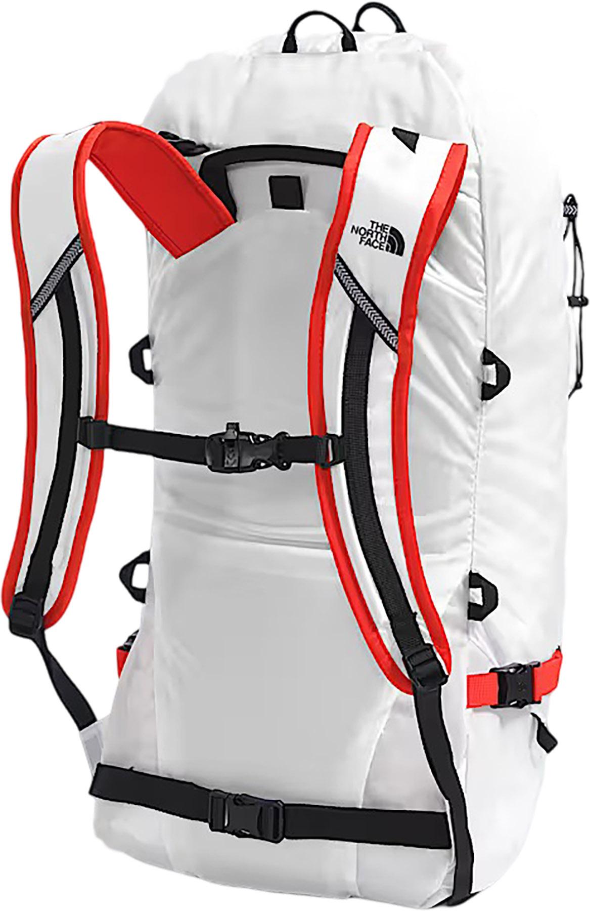 Product gallery image number 3 for product Verto Backpack 27L