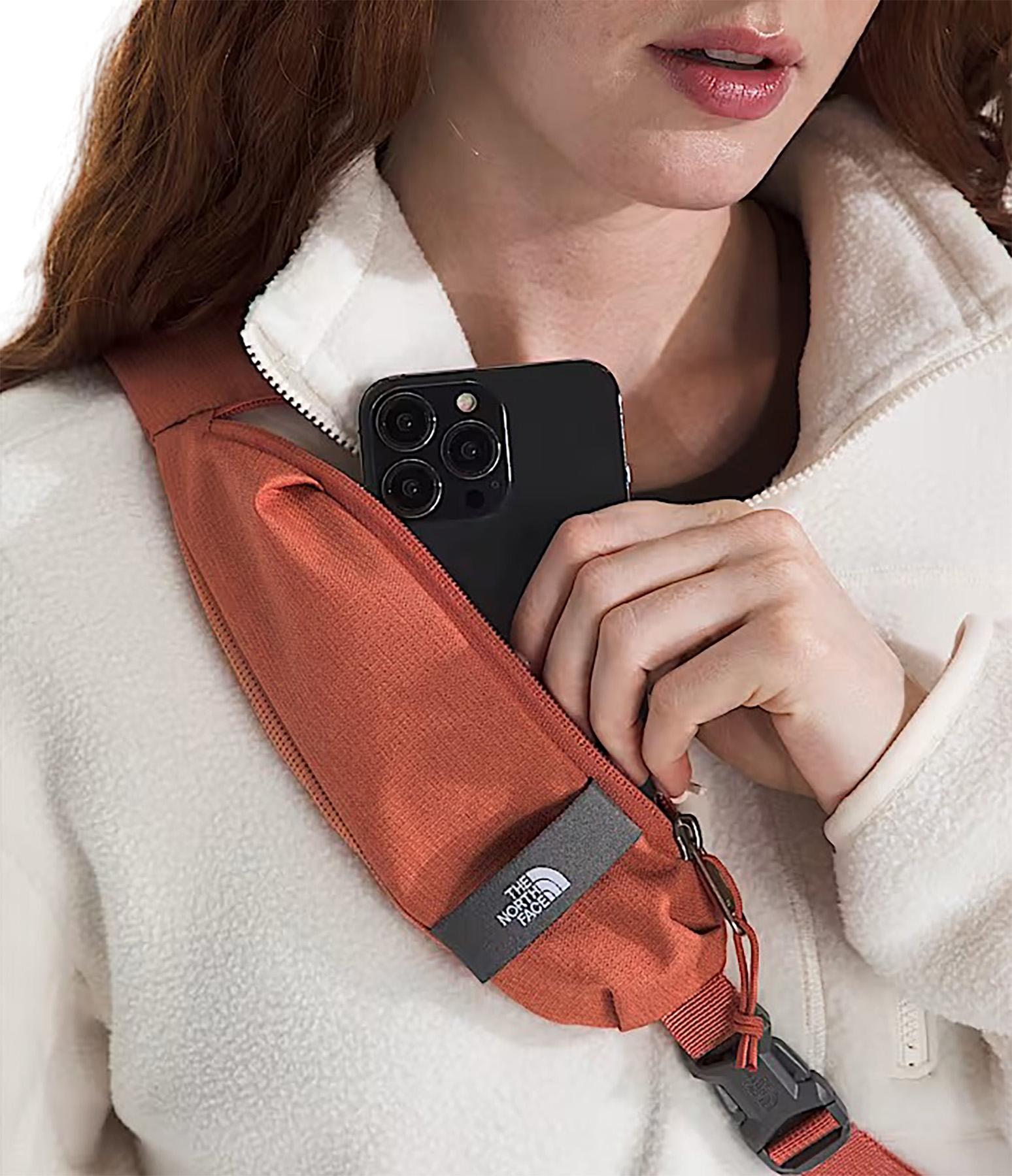 Product gallery image number 4 for product Sac à bandoulière Borealis 6L