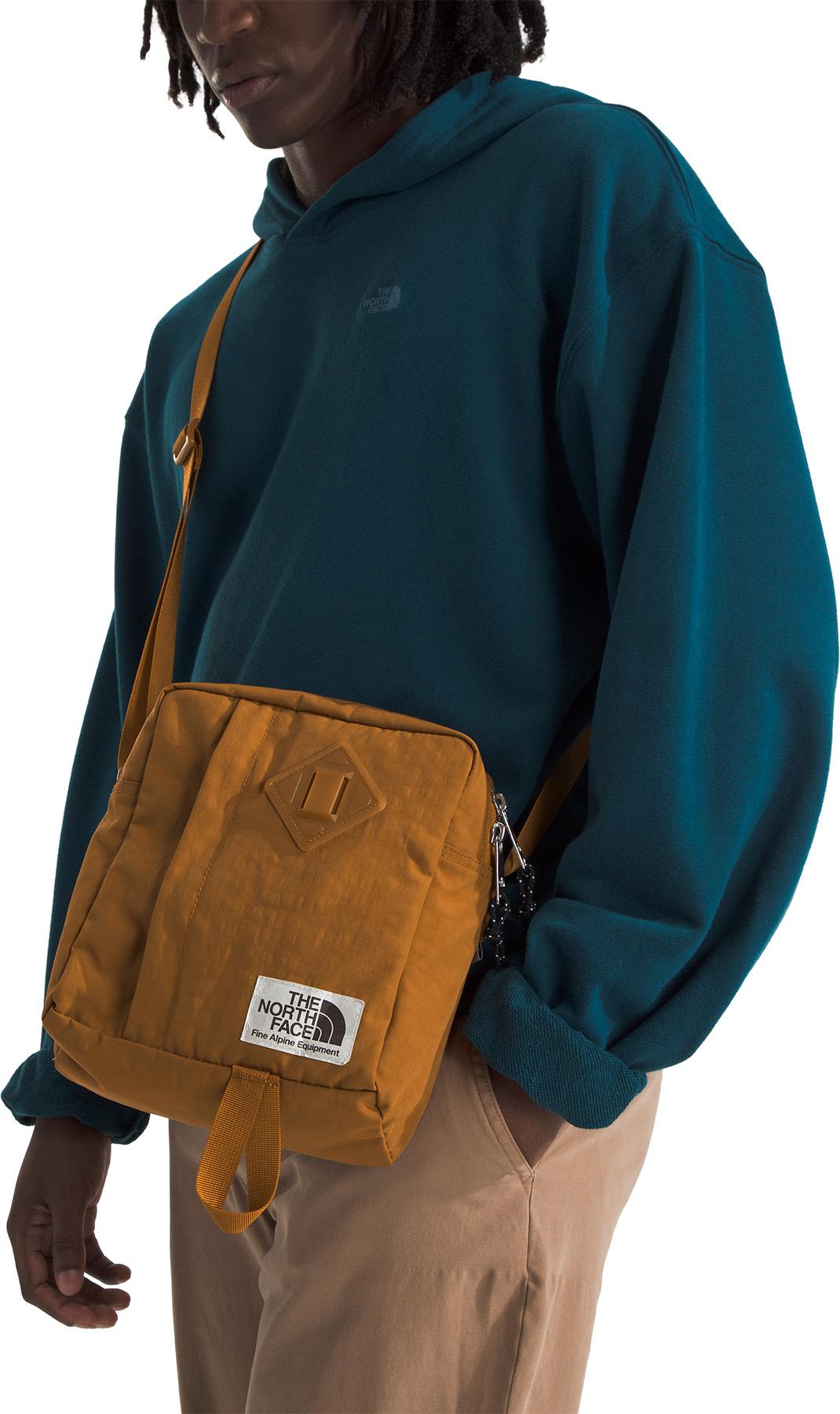 Product gallery image number 3 for product Sac bandoulière Berkeley 4.75L - Femme