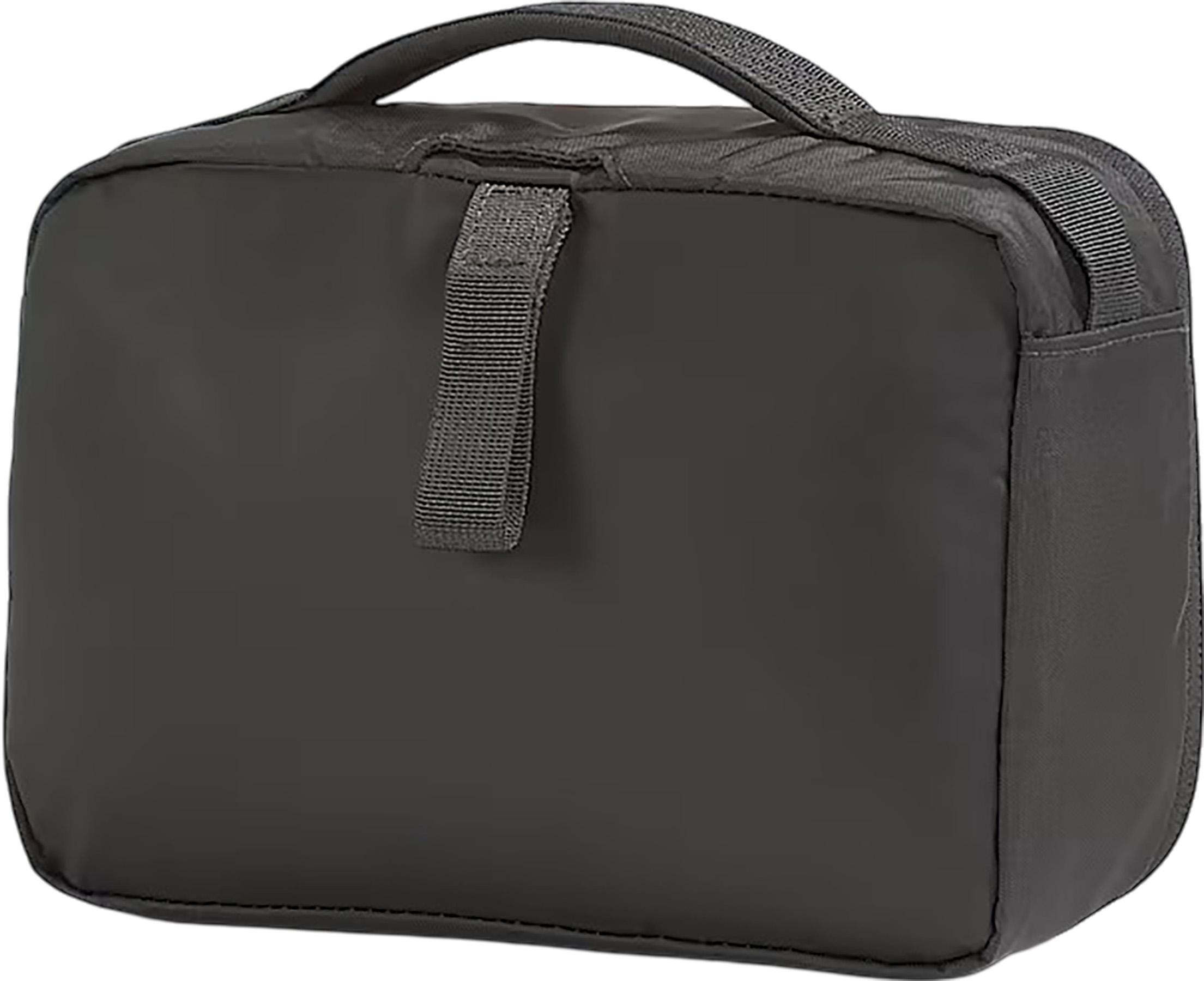 Product gallery image number 3 for product Trousse de toilette Base Camp Voyager 4L
