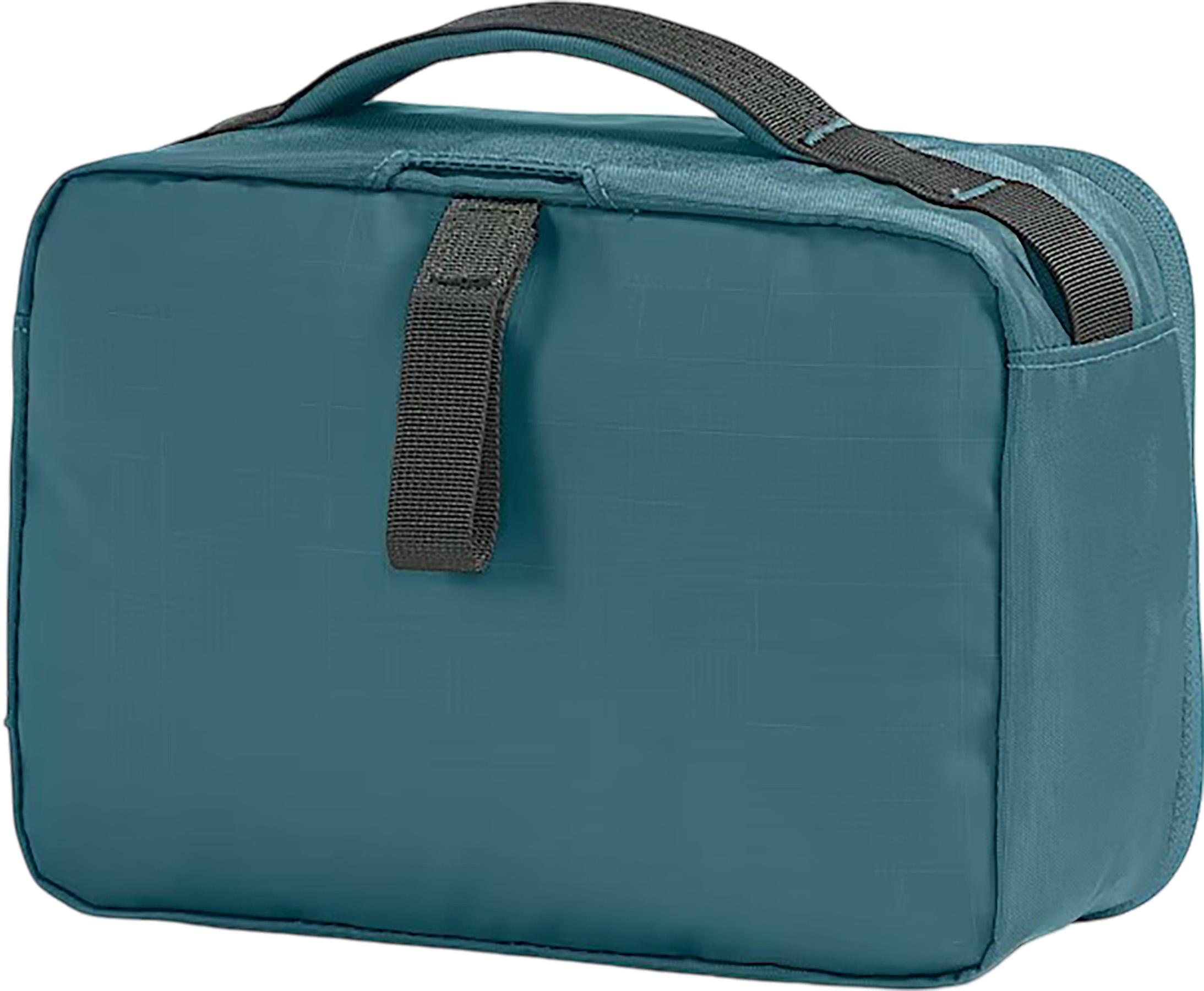 Product gallery image number 2 for product Trousse de toilette Base Camp Voyager 4L