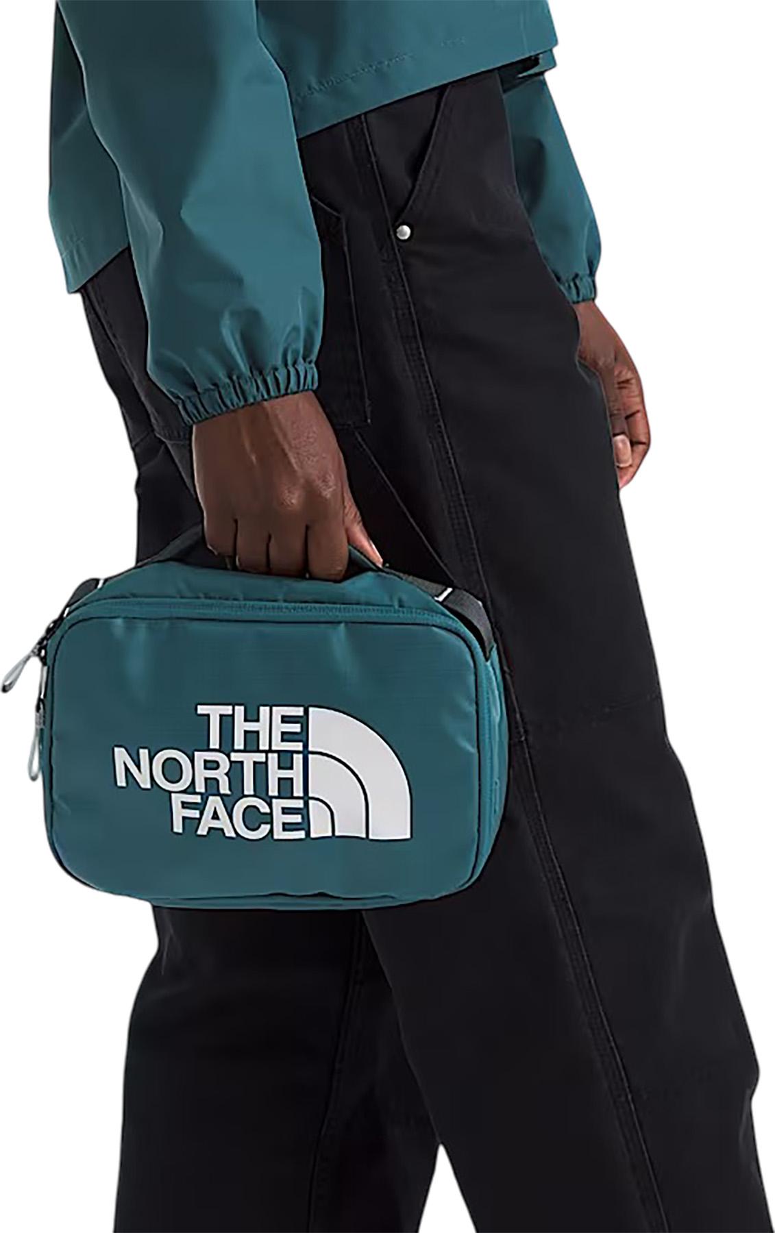 Product gallery image number 3 for product Trousse de toilette Base Camp Voyager 4L