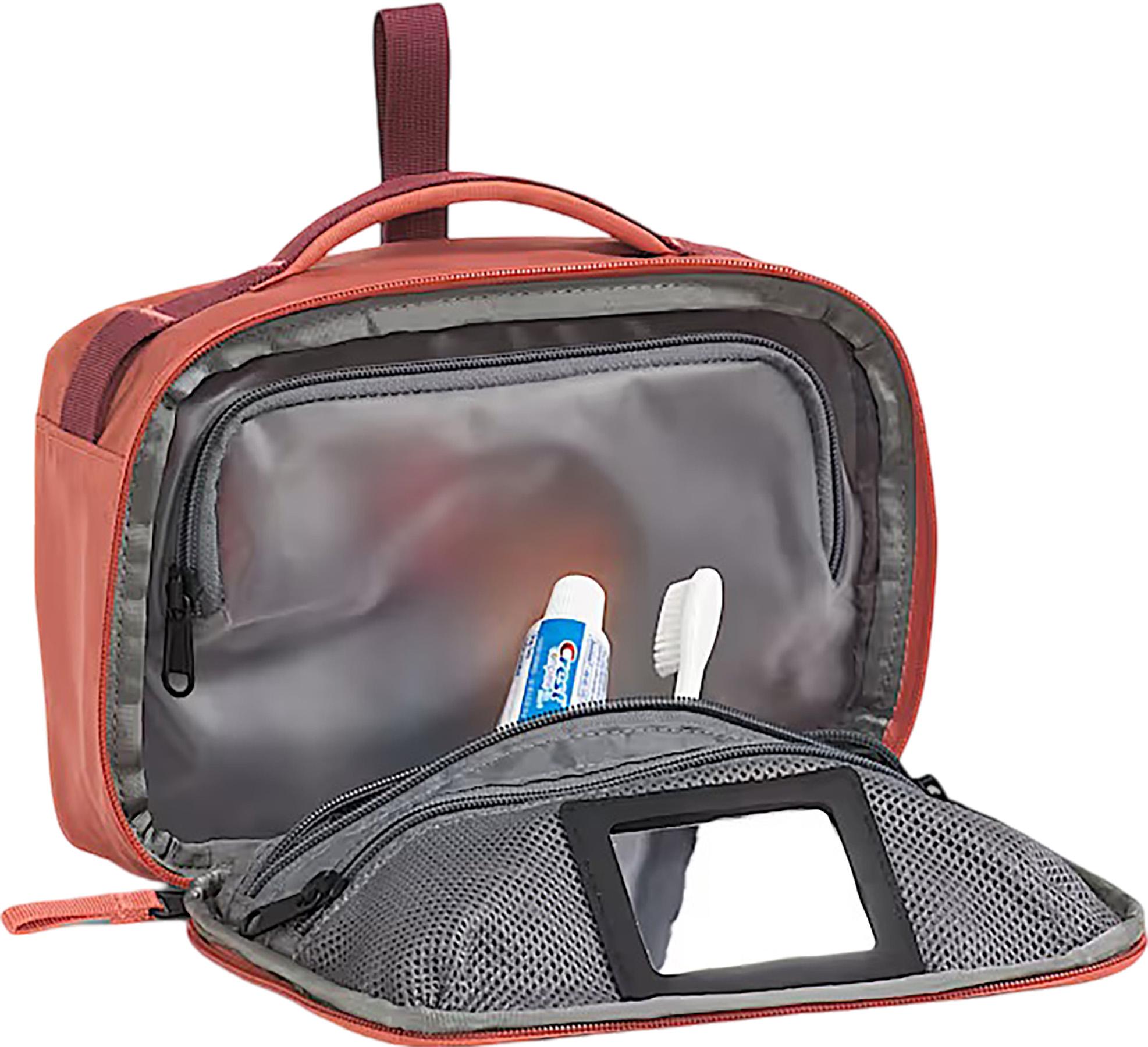 Product gallery image number 2 for product Trousse de toilette Base Camp Voyager 4L