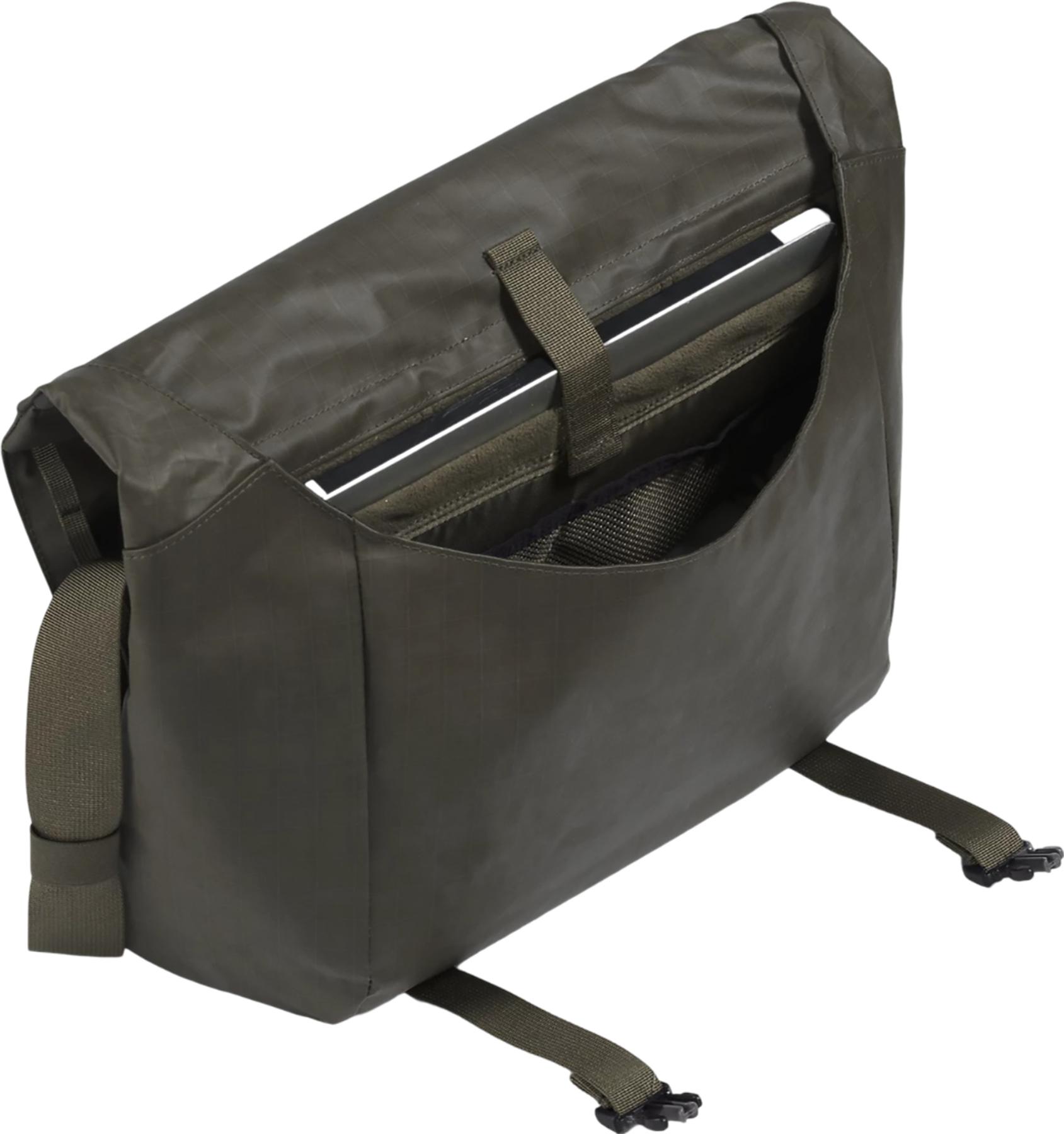 Product gallery image number 4 for product Base Camp Voyager Messenger Bag 12L