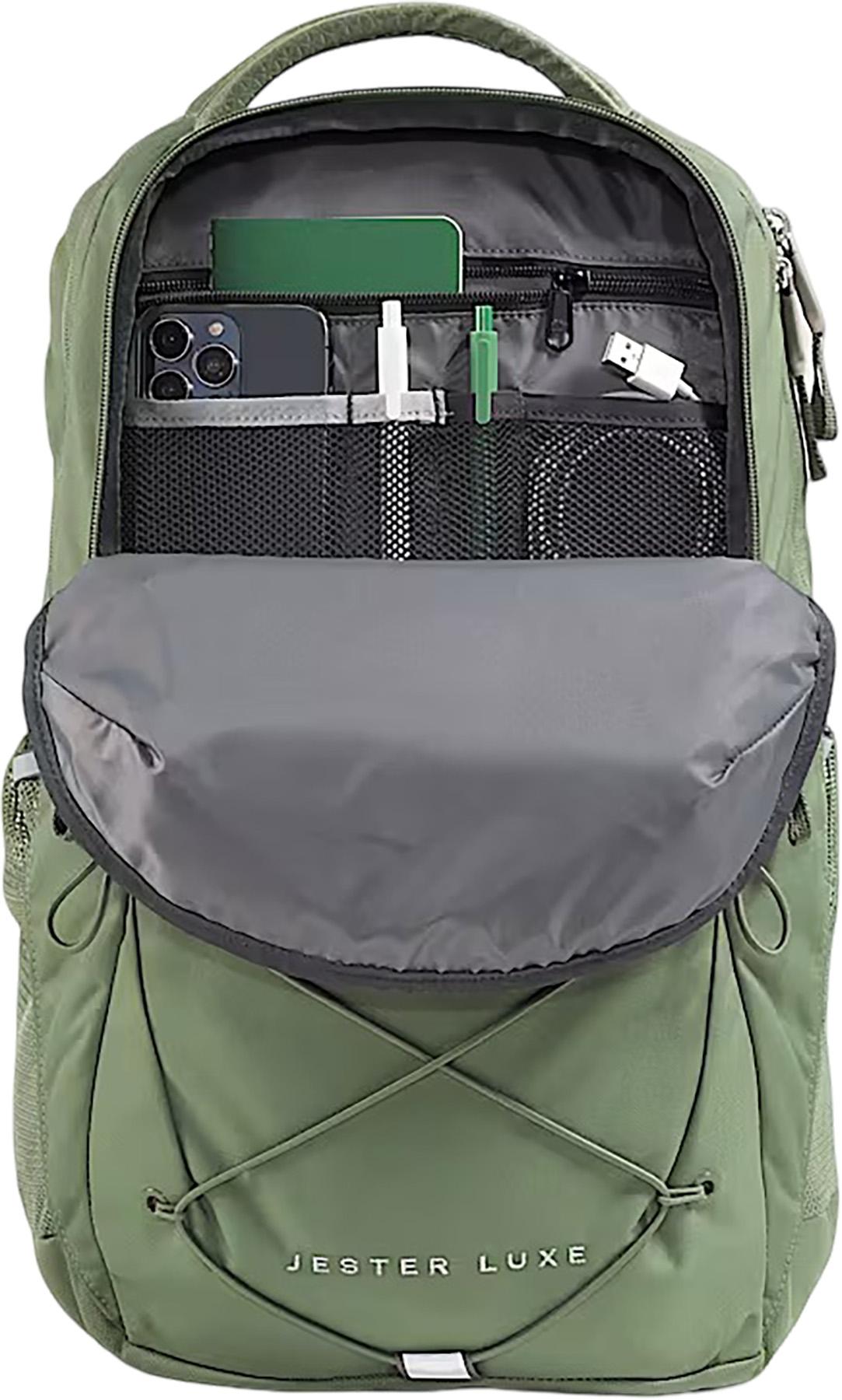 Product gallery image number 3 for product Jester Luxe Backpack 27L - Women’s