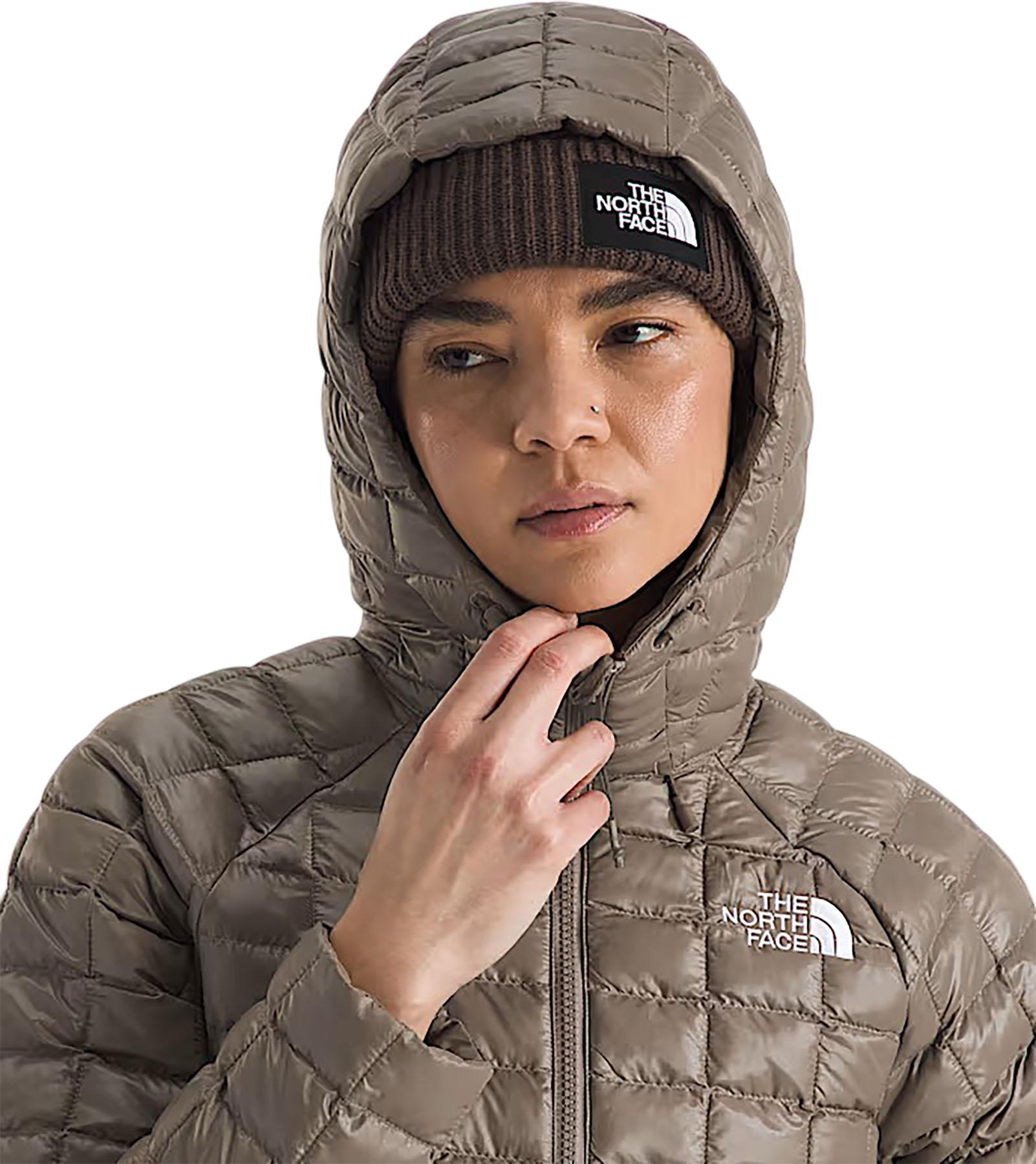 Numéro de l'image de la galerie de produits 3 pour le produit Manteau à capuchon ThermoBall - Femme