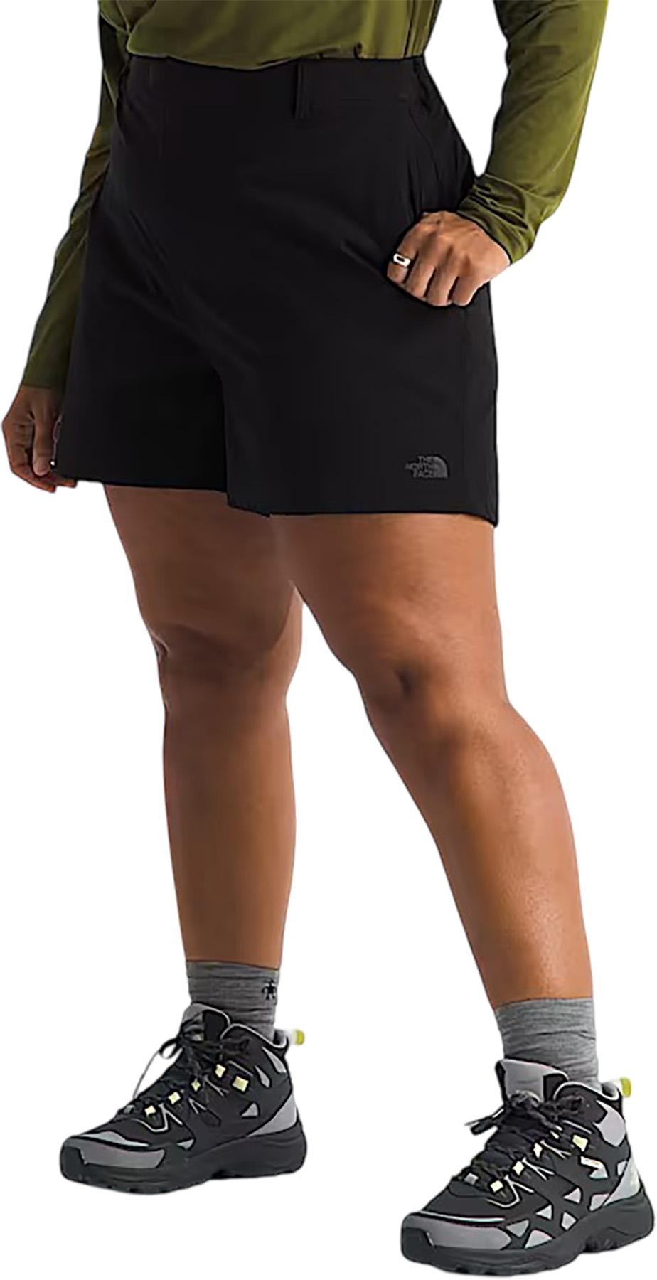 Numéro de l'image de la galerie de produits 2 pour le produit Short grande taille Basin - Femme