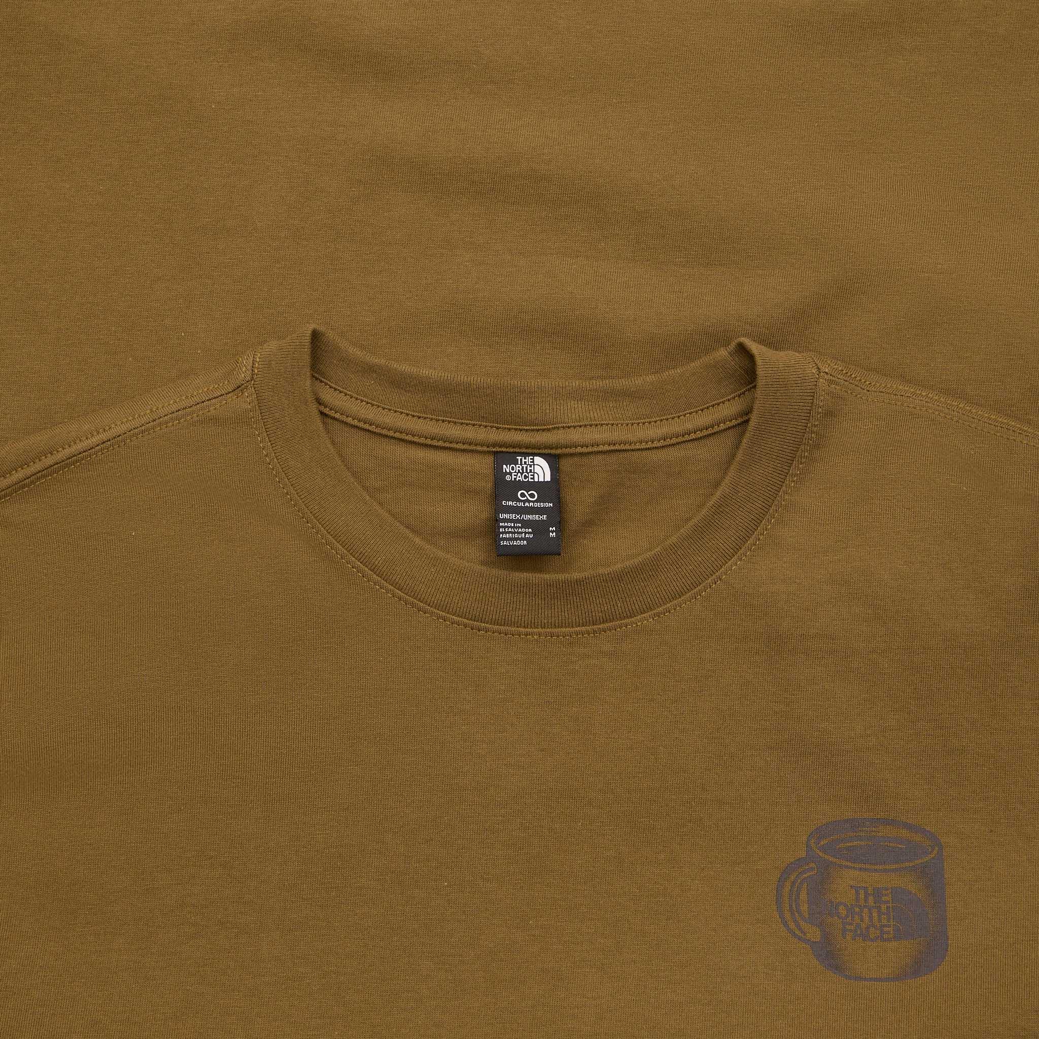 Numéro de l'image de la galerie de produits 4 pour le produit T-shirt graphique à manches courtes coupe décontractée Basecamp Barista - Unisexe
