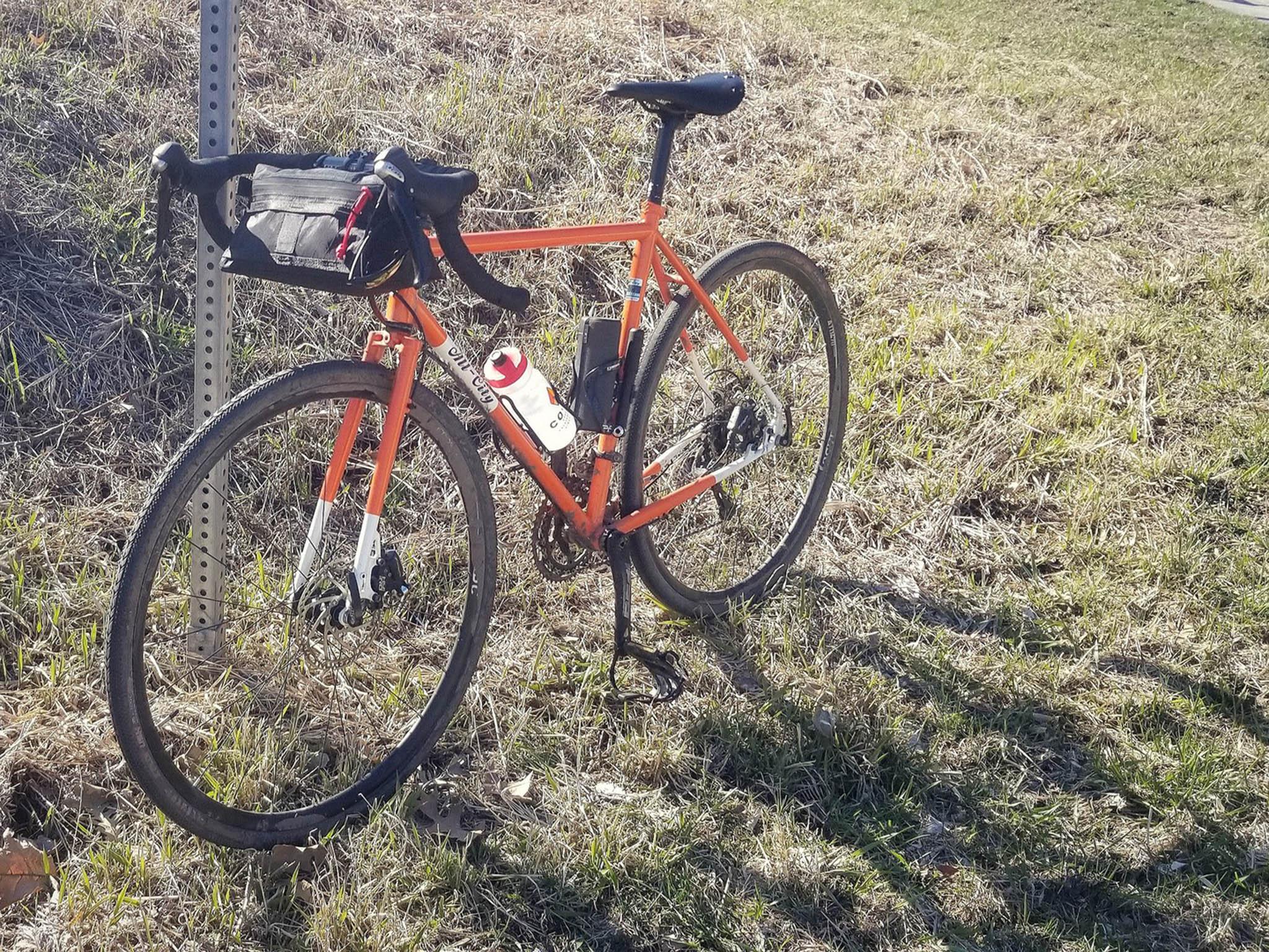 Product gallery image number 3 for product Mountain Bike Handlebar Bag 3L