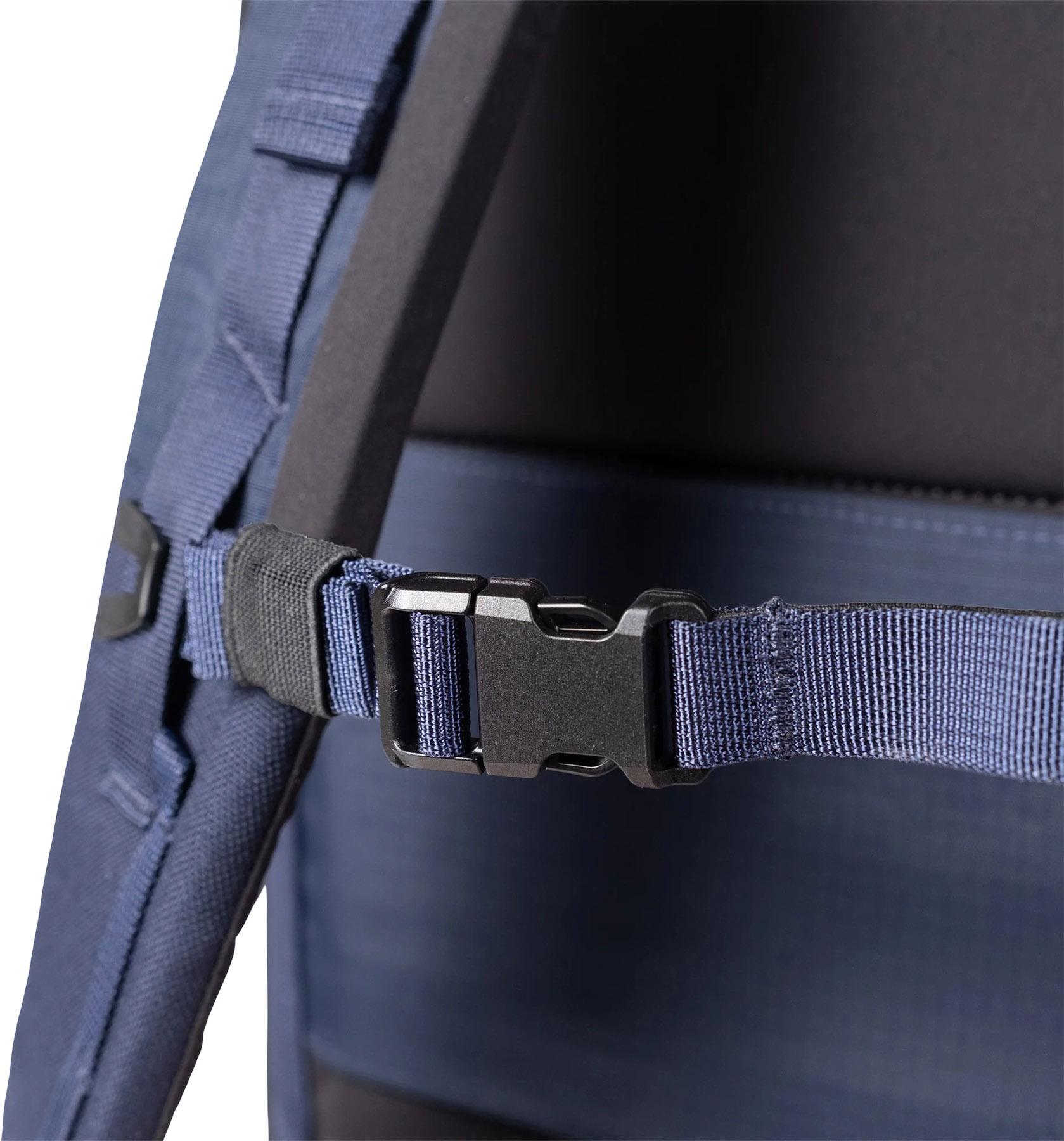 Product gallery image number 5 for product Sac à dos de voyage Global 25L