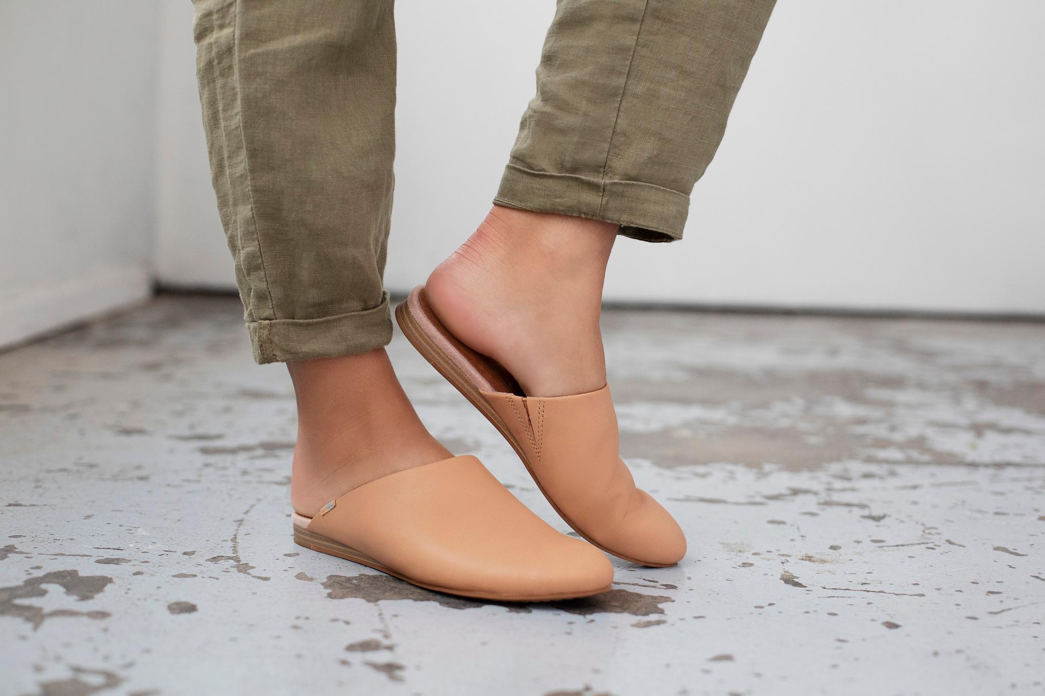 Product gallery image number 3 for product Kelli Mule Leather - Women's