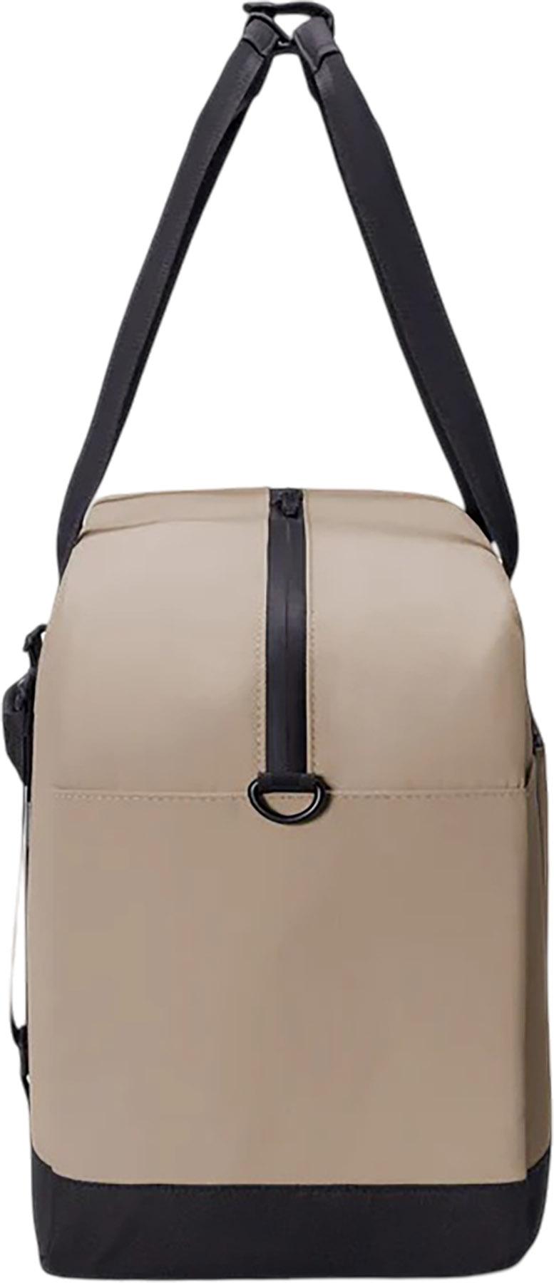 Product gallery image number 6 for product Omasu Bag 29L