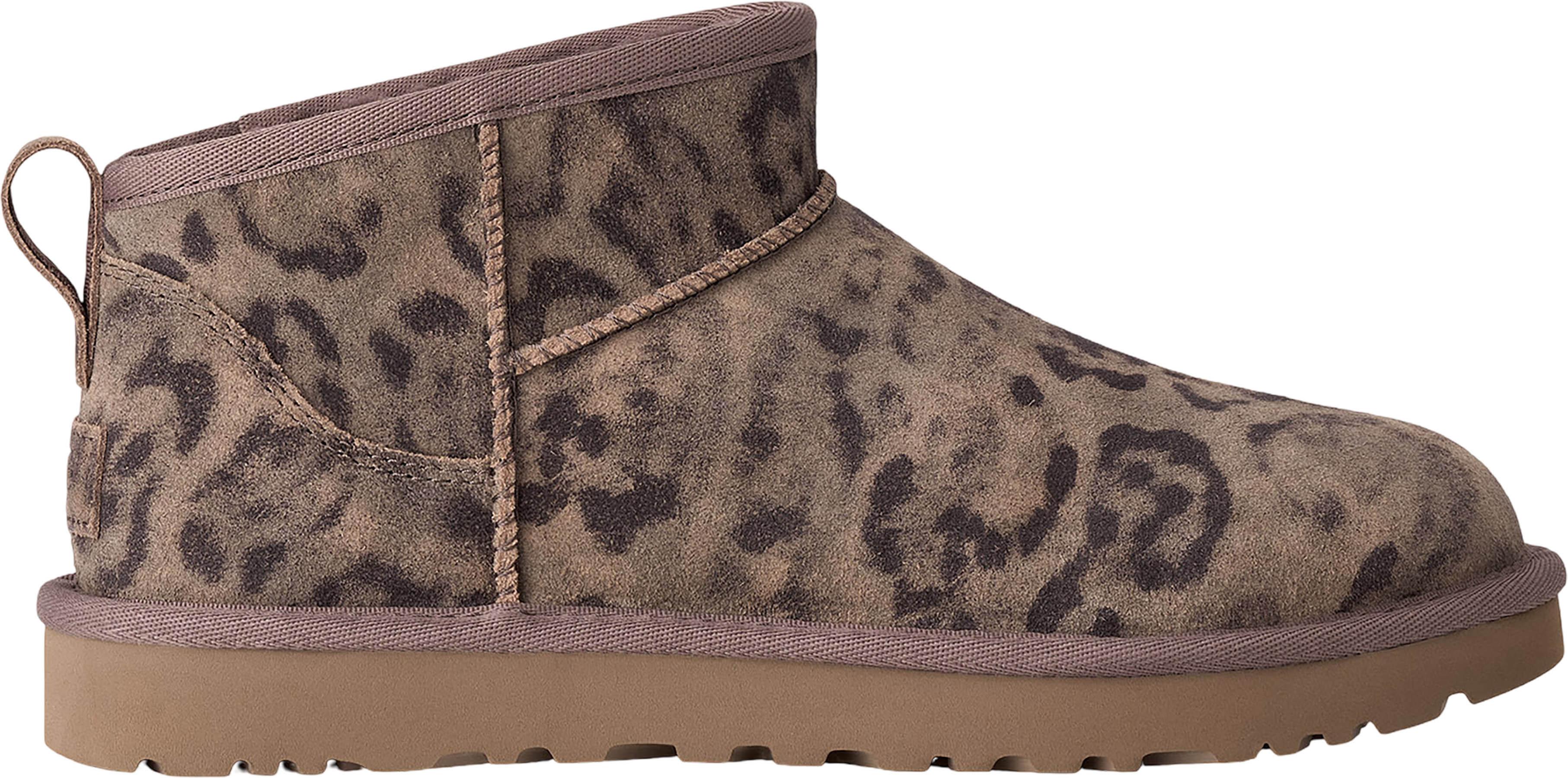 Numéro de l'image de la galerie de produits 1 pour le produit Bottes Classic Ultra Mini Spotted - Femme