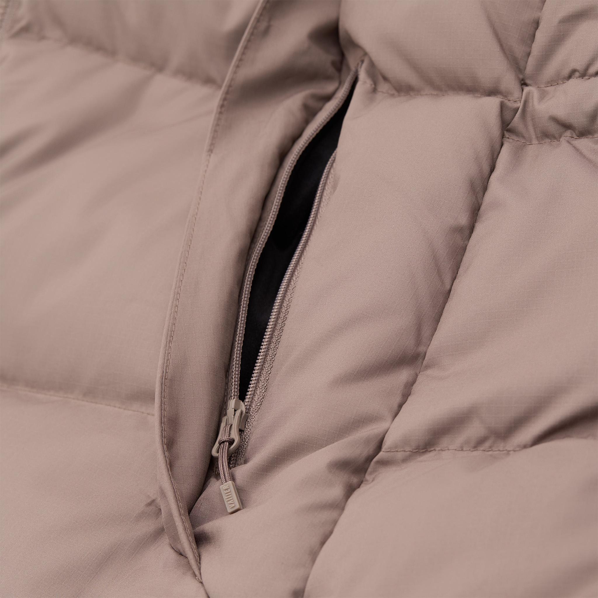 Numéro de l'image de la galerie de produits 6 pour le produit Manteau long à capuchon compressible en duvet Garbatella - Femme
